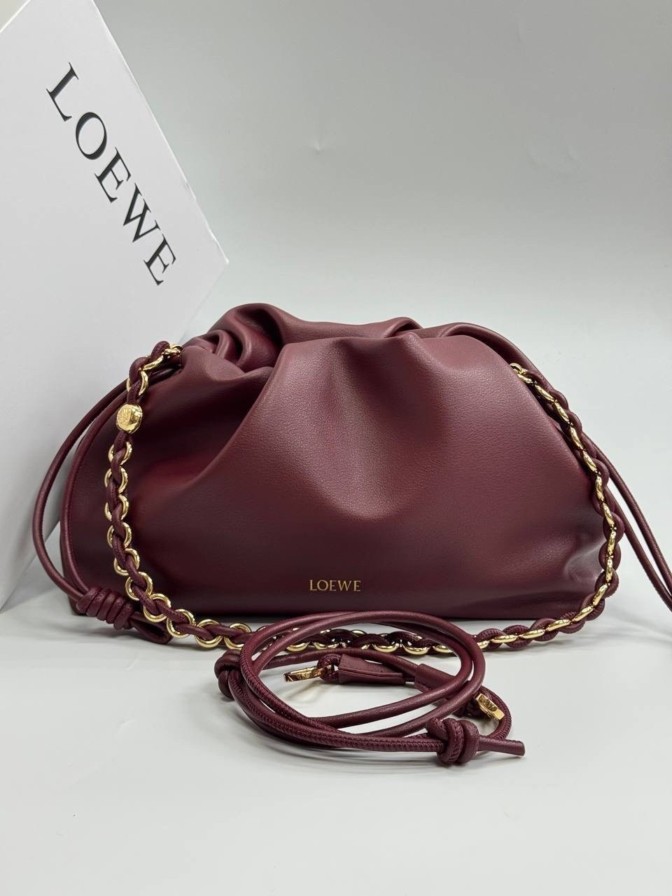 сумки,сумочка с цепочкой,женская сумка,loewe сумка на плечо,модная сумка