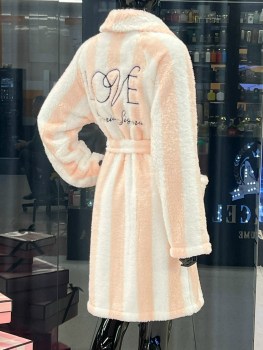 Домашняя одежда