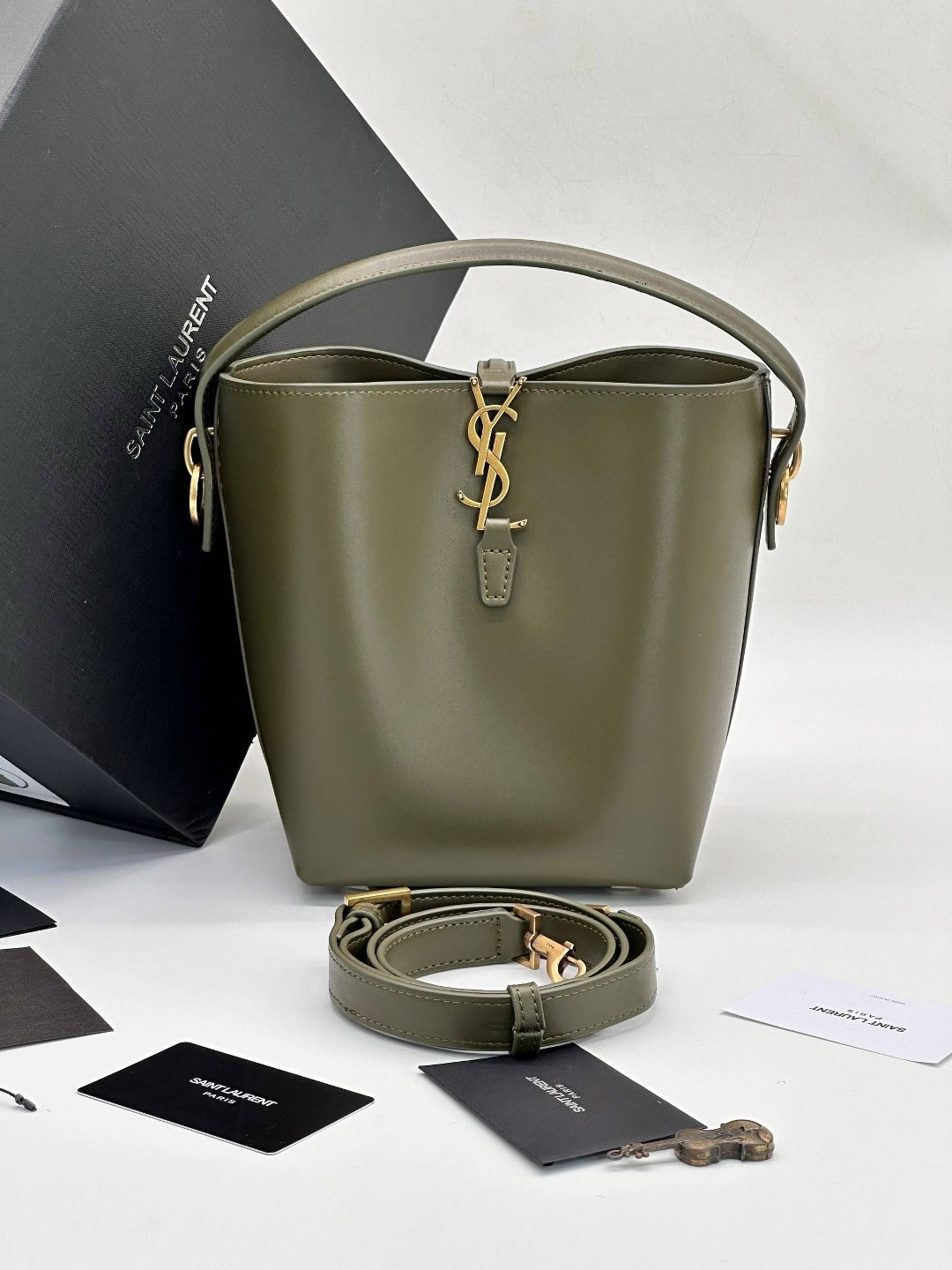 сумка saint laurent,сумка,женская сумка yves saint laurent,yves saint laurent сумка,брендовая женская сумка