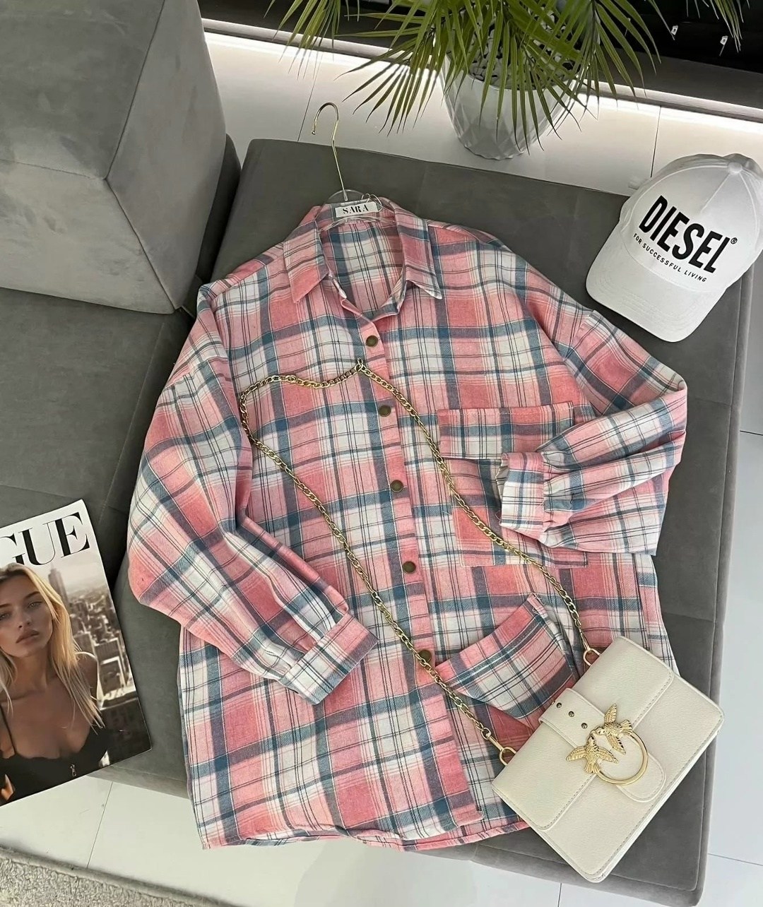 рубашка женская оверсайз в клетку,рубашка в клетку женская оверсайз thirteen brand,рубашка в клетку,клетчатая рубашка,рубашка в клетку с майкой beststyle