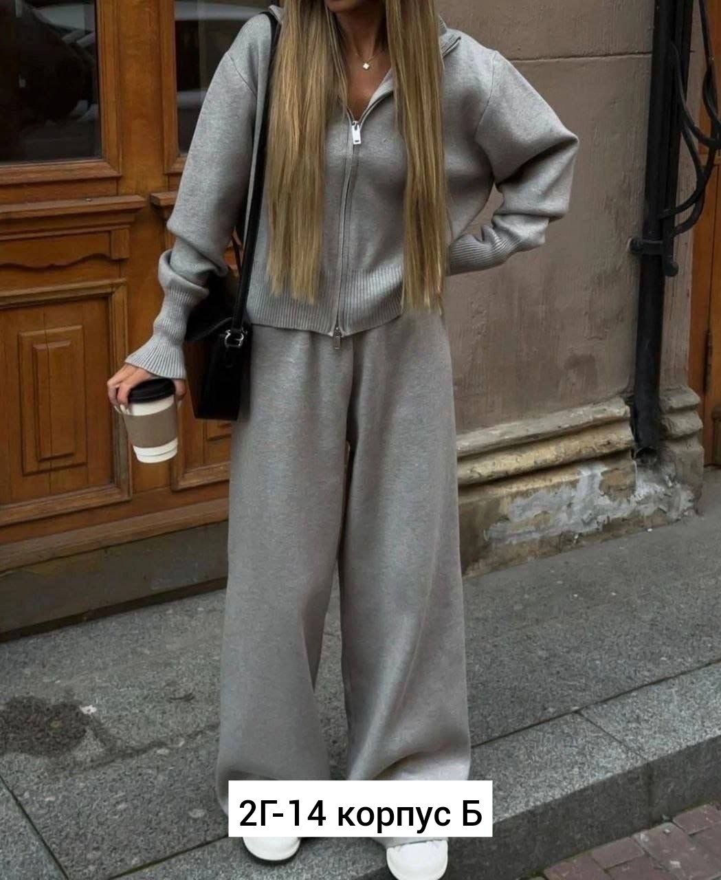 теплый трикотажный костюм,cпортивный костюм женский на флисе,трикотажные костюмы,спортивные костюмы женские,костюм двойка кашемир