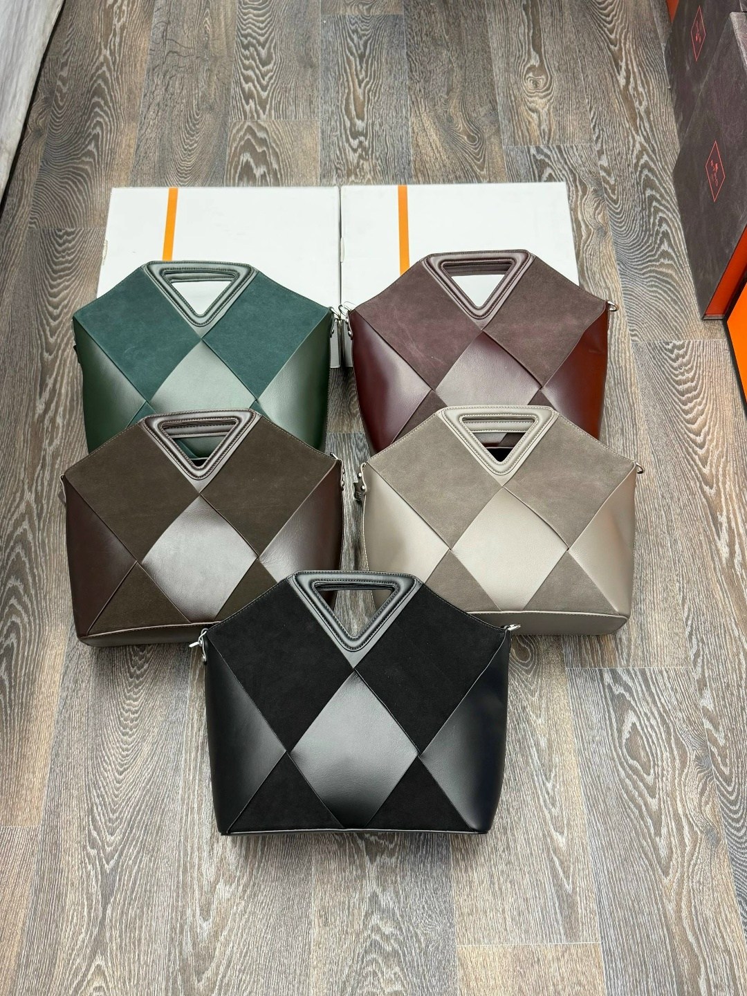 сумка,сумка женская,женская сумка кросс-боди,сумка женская кожаная,стильные сумочки