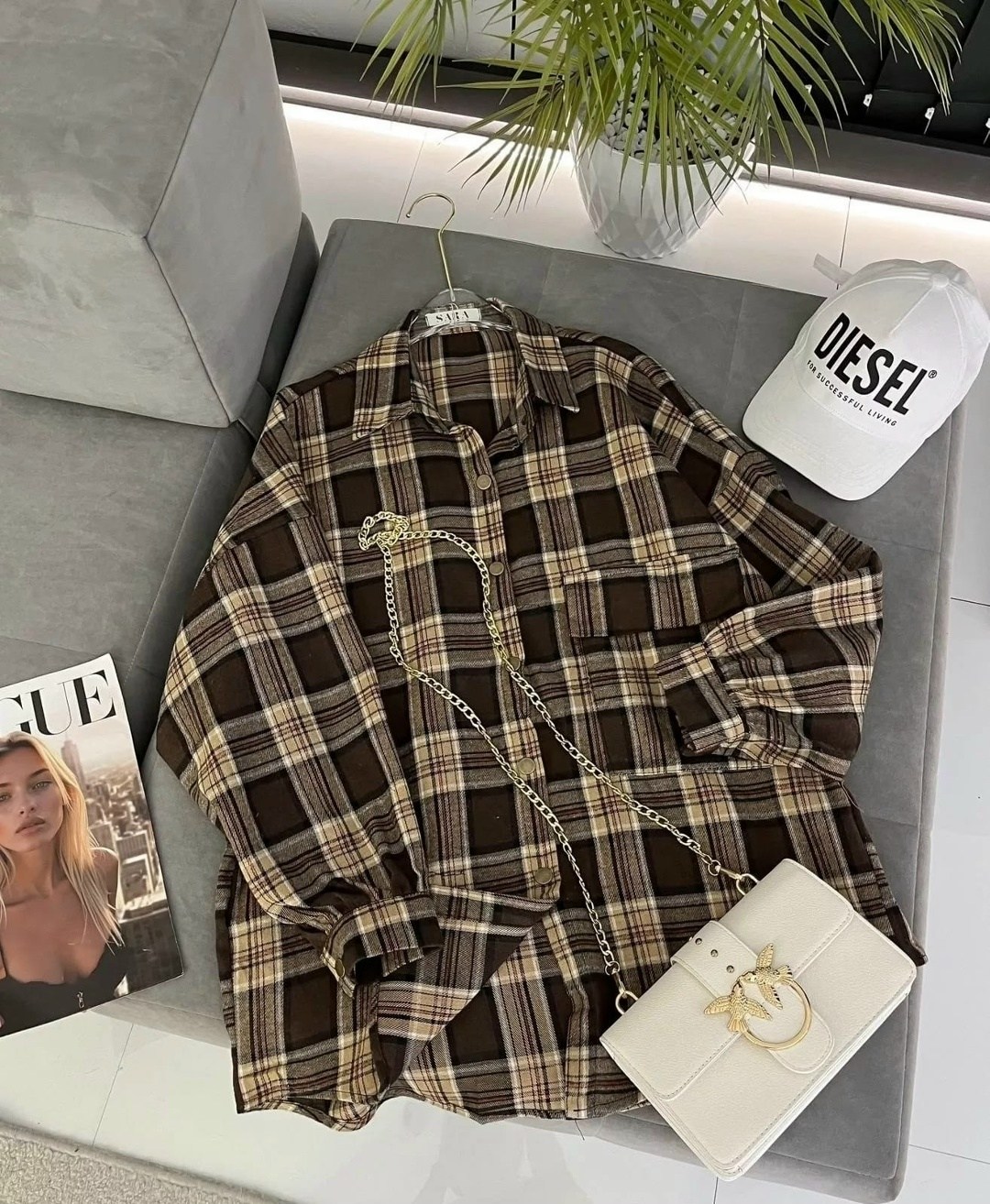 рубашка женская оверсайз в клетку,рубашка в клетку женская оверсайз thirteen brand,рубашка в клетку,клетчатая рубашка,рубашка в клетку с майкой beststyle