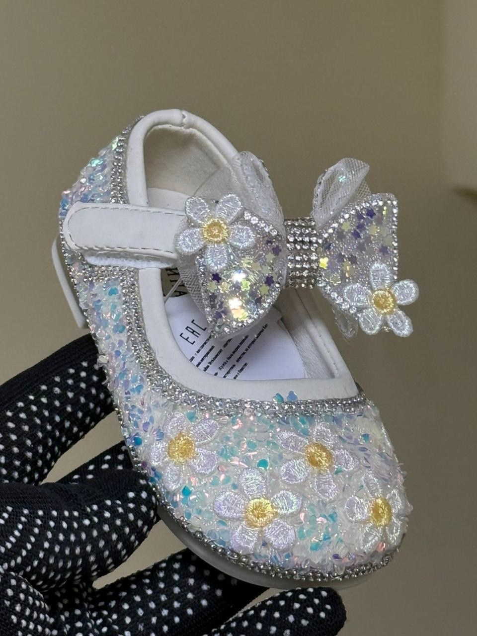 туфли для принцессы,,детские туфли,туфли для девочек,туфельки для девочек