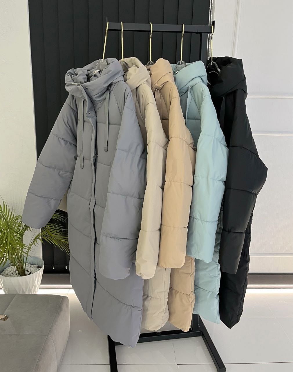 пуховик женский,женские зимние куртки,пуховик с капюшоном,бежевый пуховик,пуховик