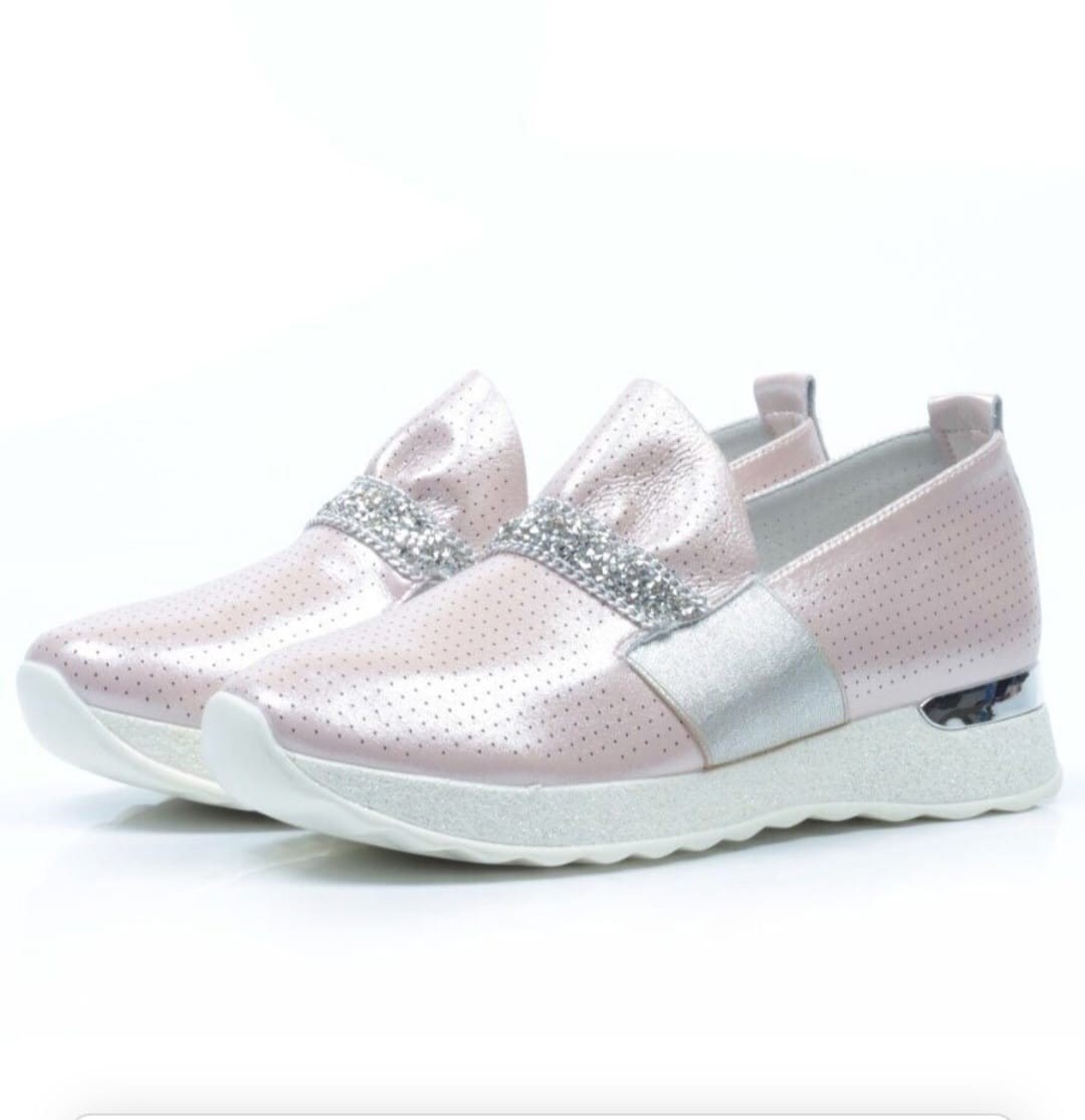 слипоны женские натуральная кожа,слипоны женские из натуральной кожи,слипоны женские кожаные с перфорацией саламандер,,слипоны женские кожаные