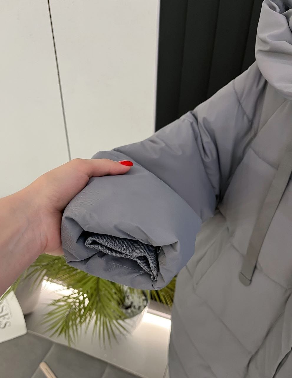 пуховик женский,женские зимние куртки,пуховик с капюшоном,бежевый пуховик,пуховик