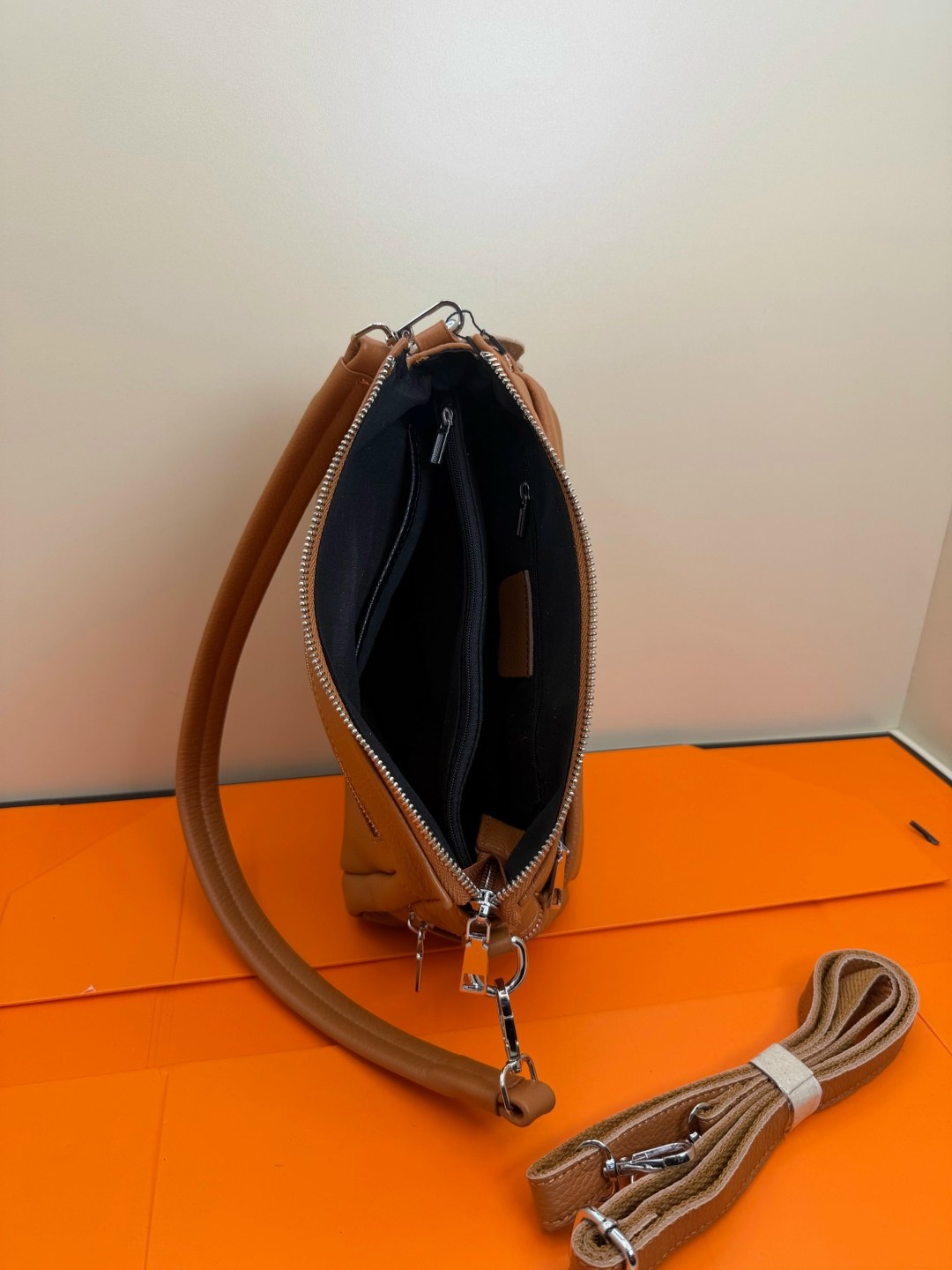 сумки,сумка женская кожаная,сумка женская из натуральной кожи,женская сумка,сумка