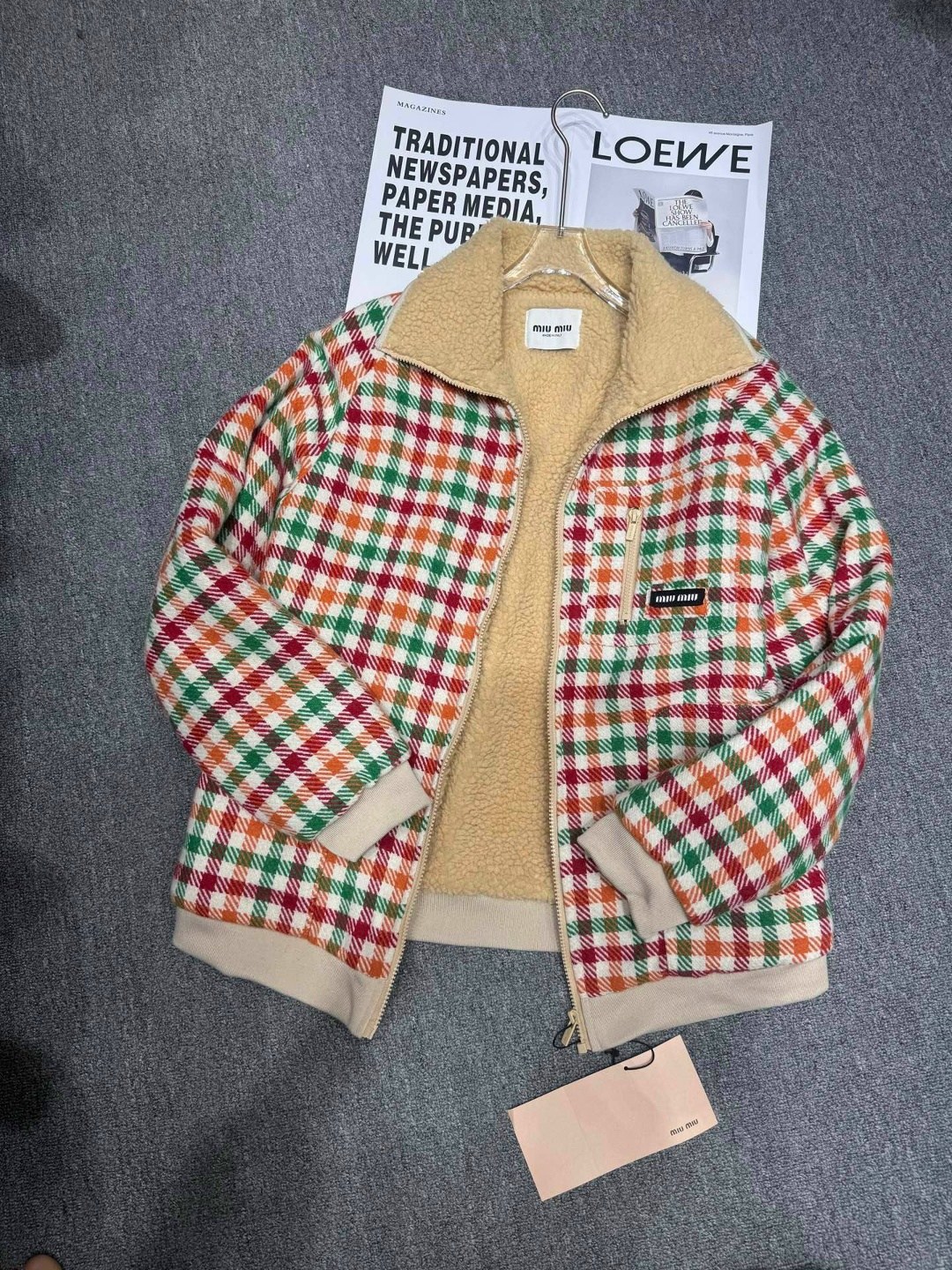 miu miu,supreme burberry jacket,burberry supreme 2025,куртка в клетку,supreme burberry
