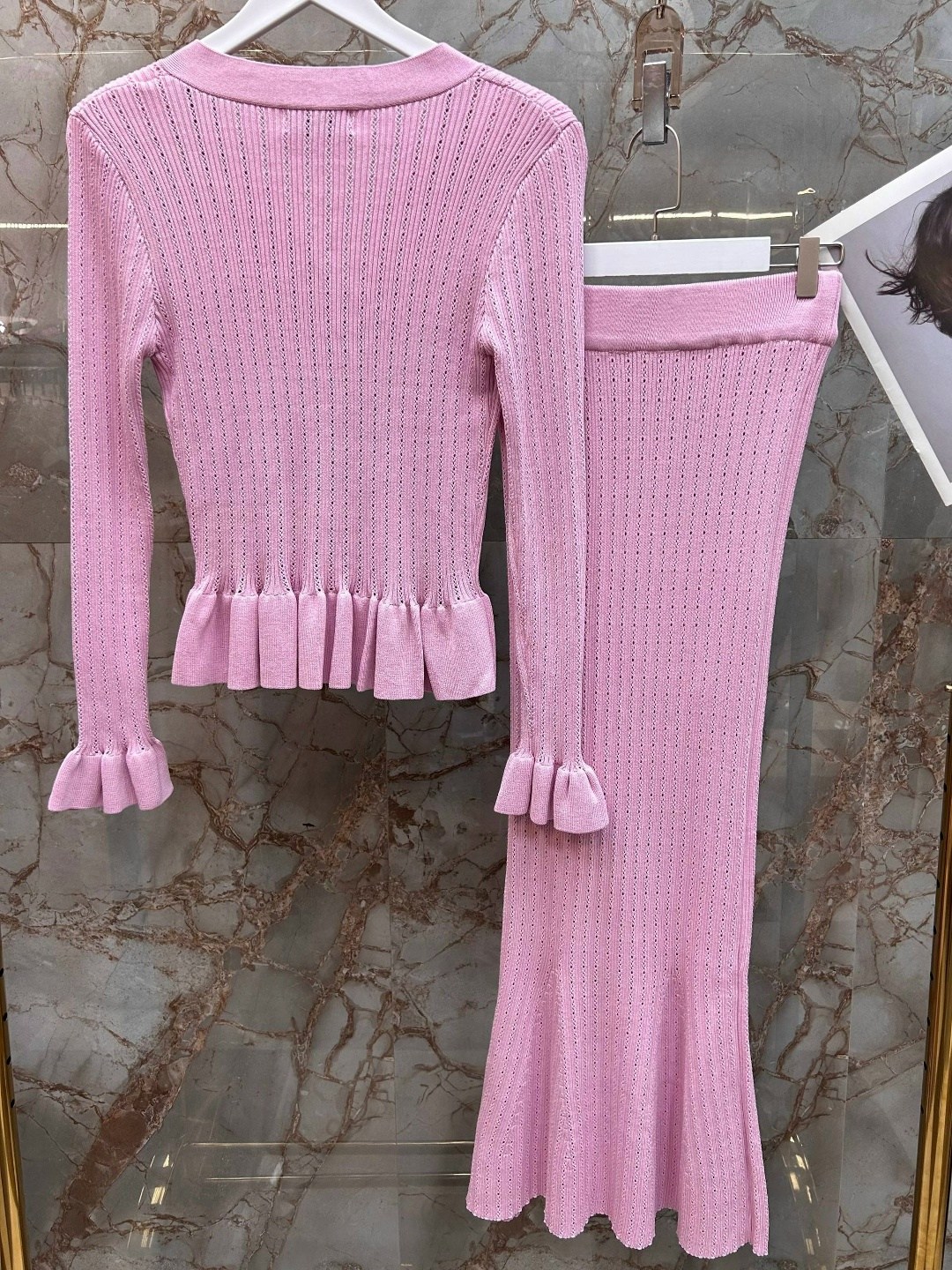 вязаные костюмы,вязаный костюм с юбкой,трикотажный костюм женский,костюм женский с юбкой,костюм трикотажный с юбкой