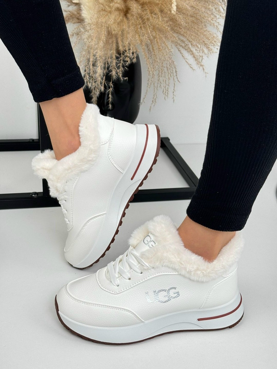 ugg кроссовки зимние,кроссовки женские ugg зимние,,зимние женские кроссовки,кеды зимние ugg