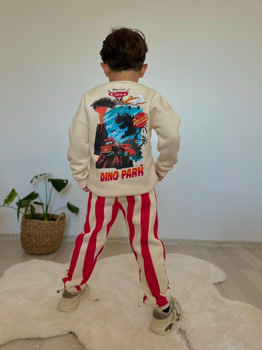 детские костюмы,,детский костюм,спортивные костюмы,детские спортивные костюмы