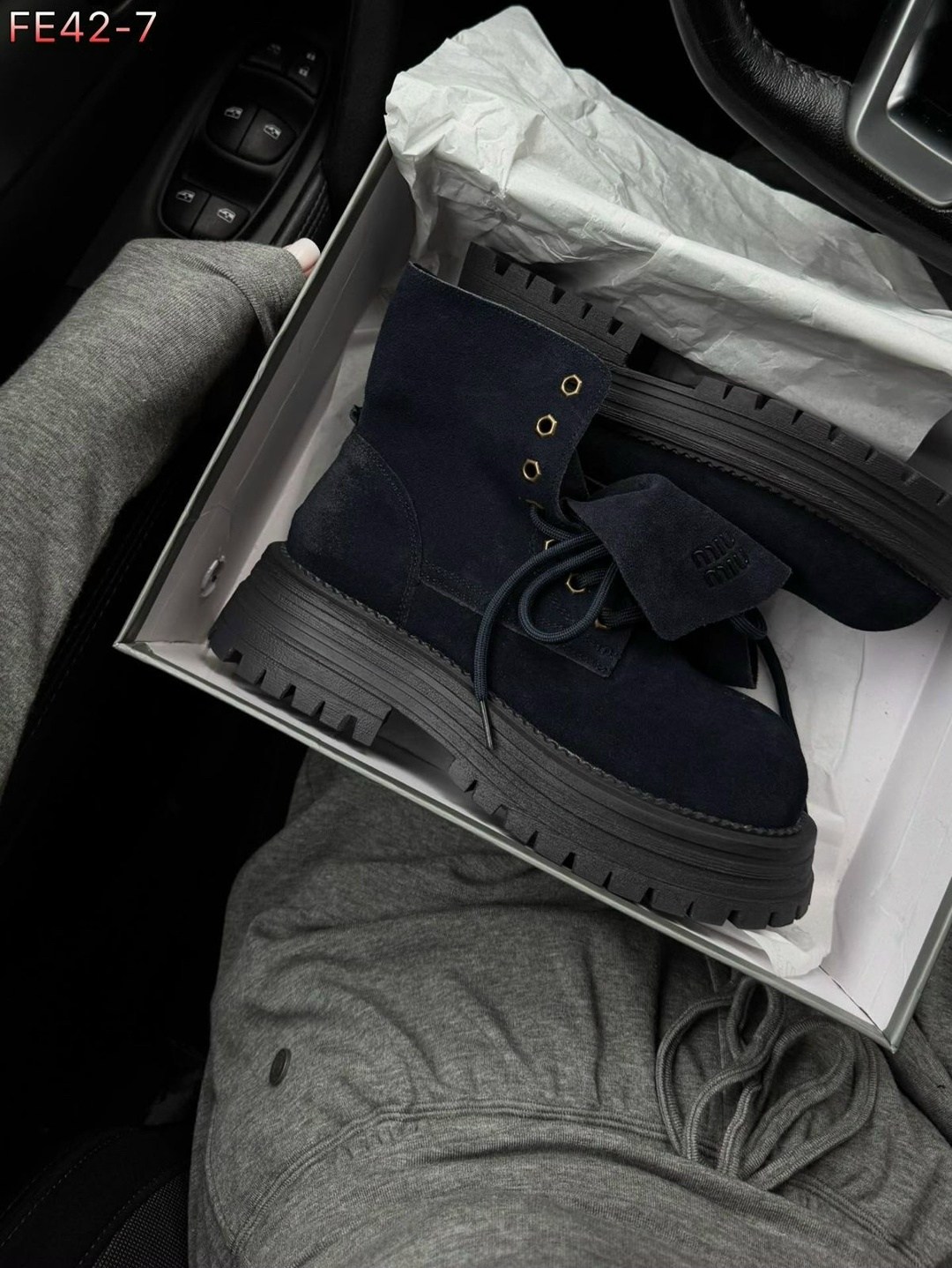 женские ботинки,ботинки,,женские ботинки зимние,ботинки miu miu