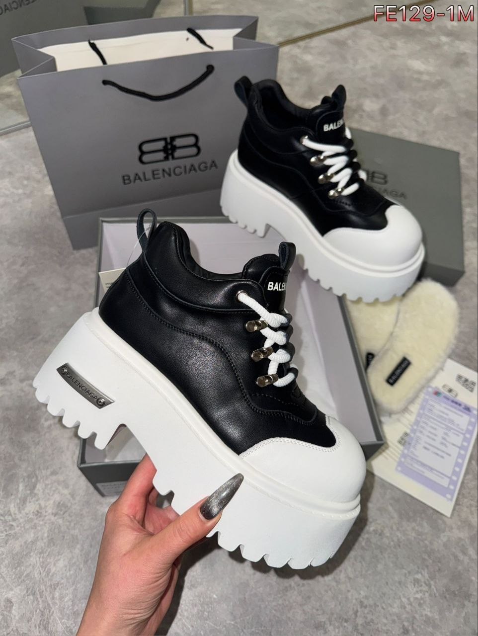 ,ботинки женские, женская,модные ботинки, на платформе