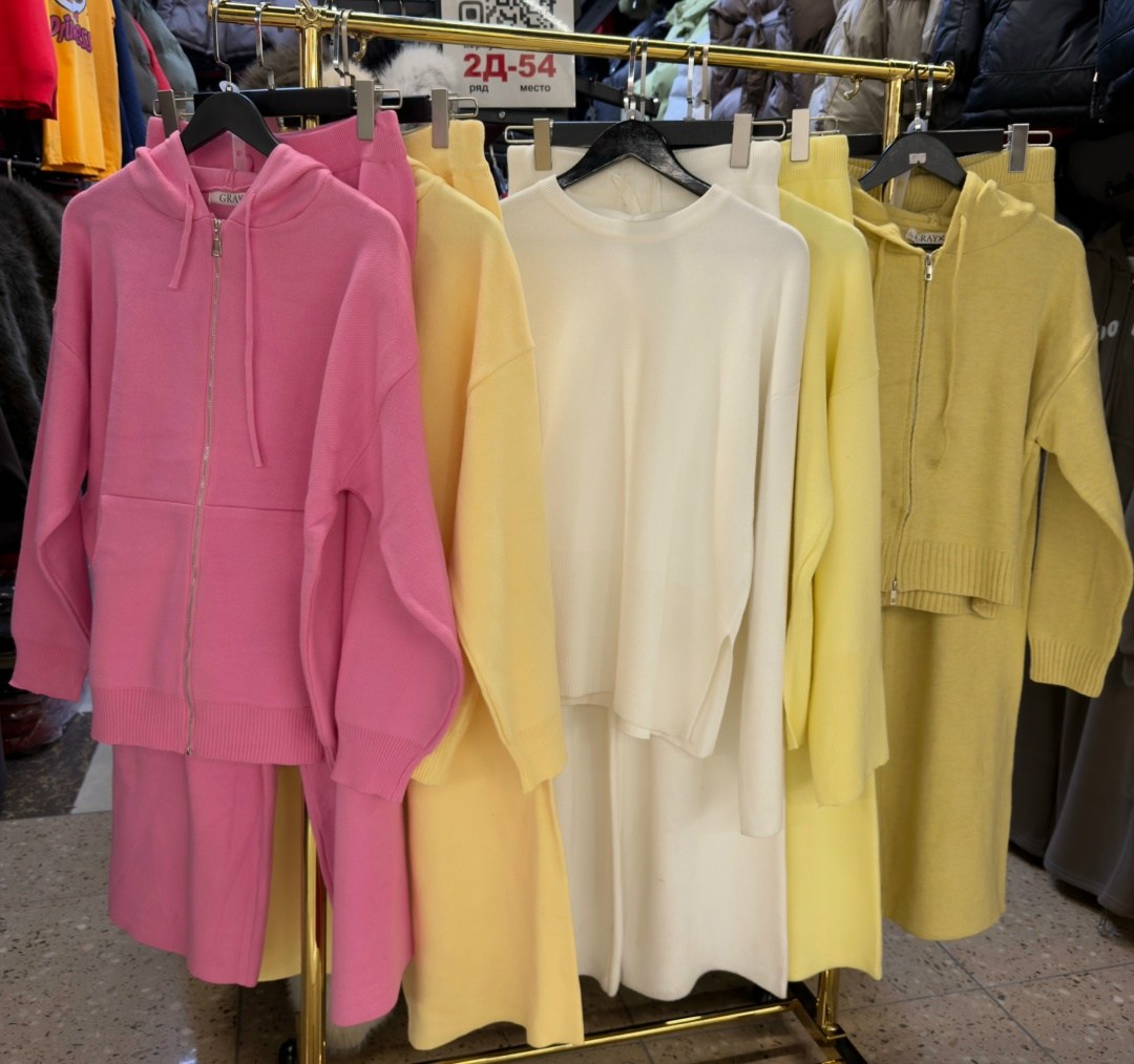 трикотажные костюмы,женские костюмы,костюм повседневный,костюм модный,комплект костюм