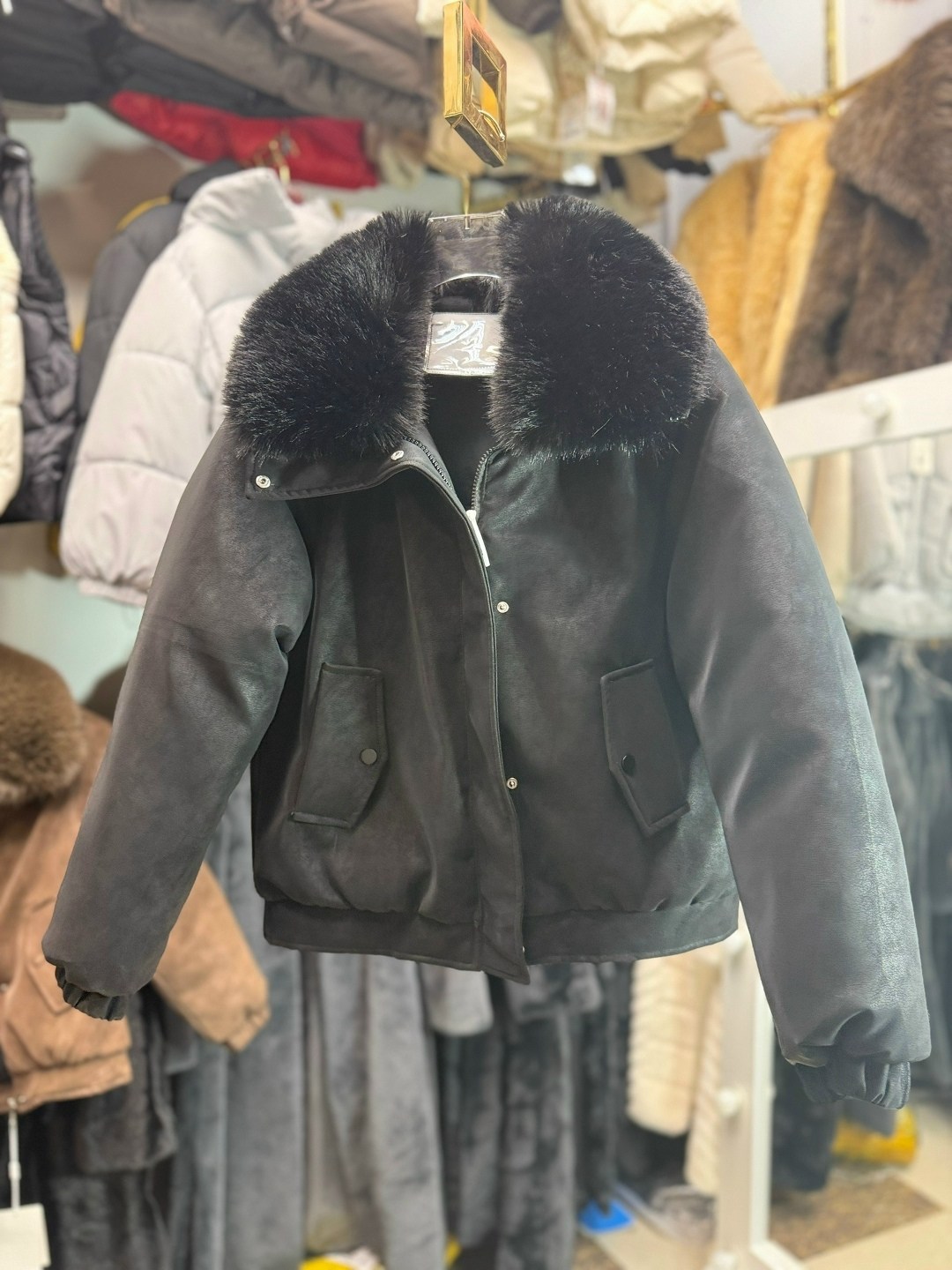 дублёнка miu miu,дубленка женская miu miu,куртка замшевая с мехом,женская дублёнка,куртка замшевая