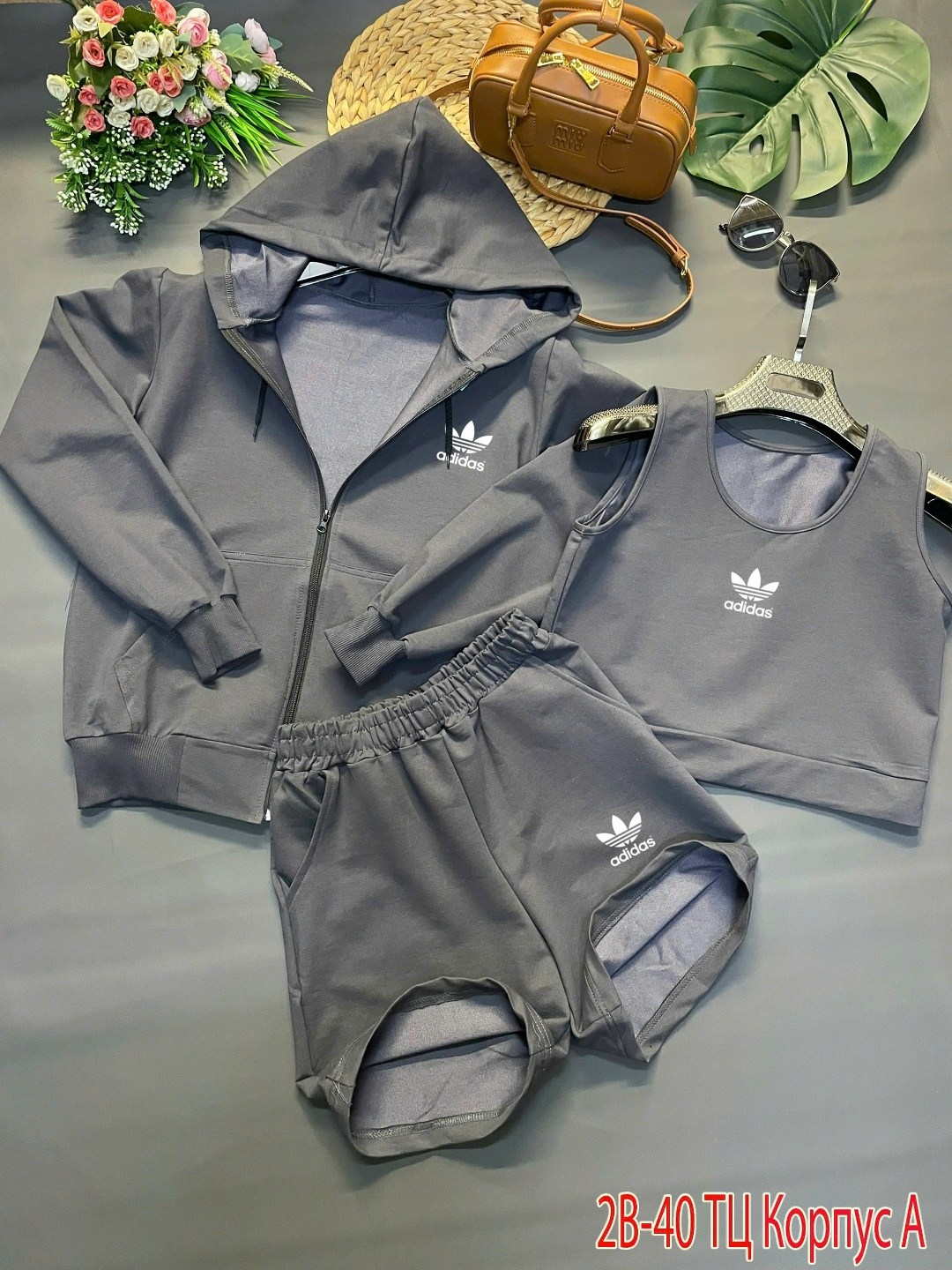 костюмы спортивный adidas,женский спортивный костюм adidas,женские толстовки adidas,женские спортивные костюмы,комплекты одежды