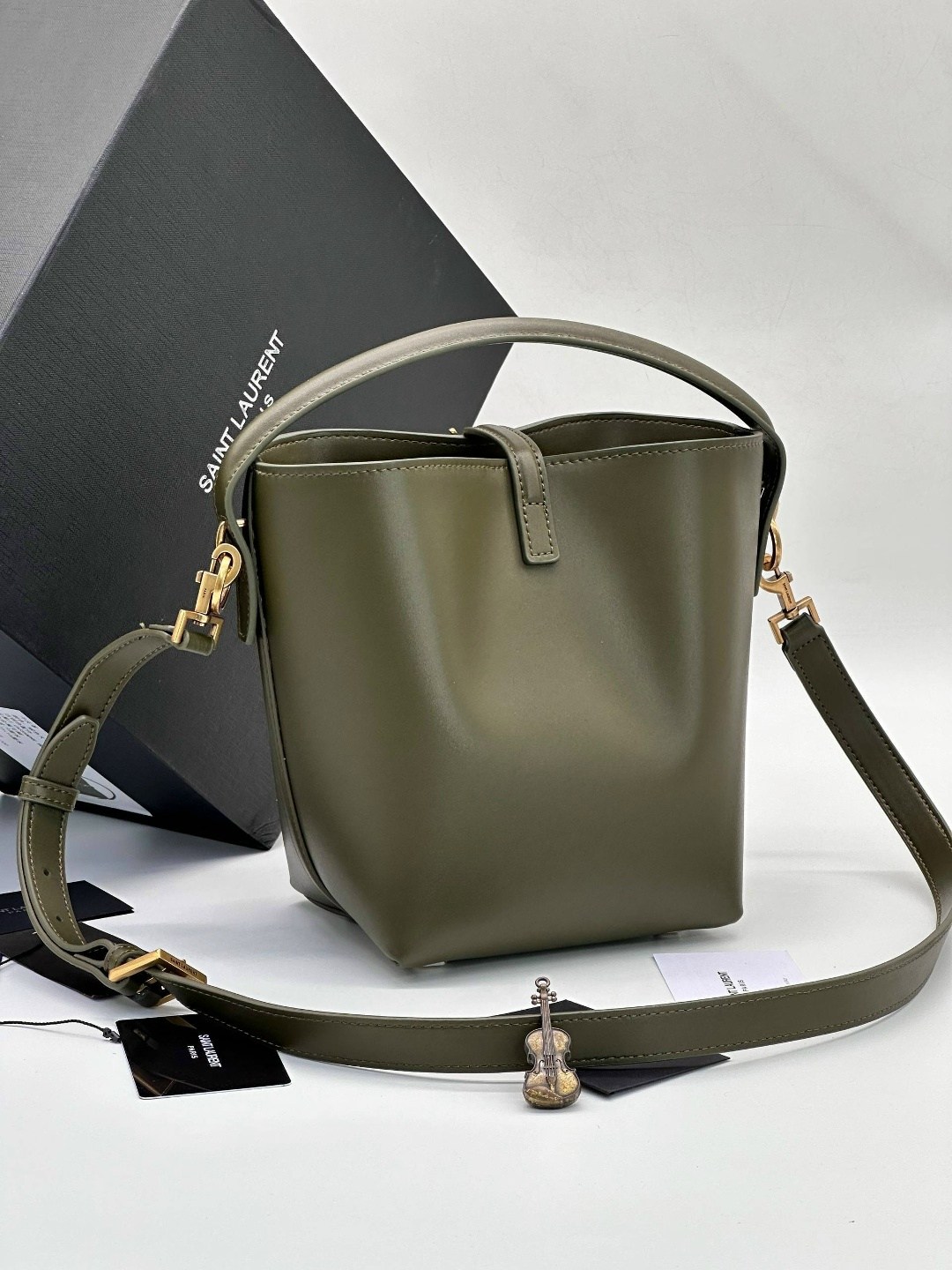 сумка saint laurent,сумка,женская сумка yves saint laurent,yves saint laurent сумка,брендовая женская сумка