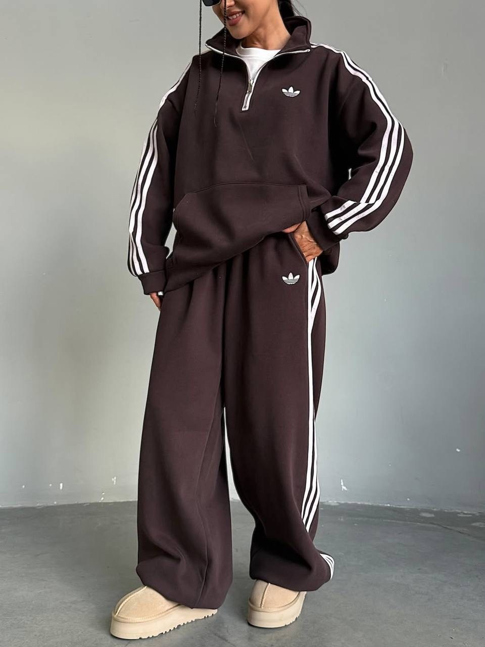 комплект одежды adidas sportswear,женский спортивный костюм adidas,спортивный костюм,женский спортивный костюм,sweat capuche adidas original