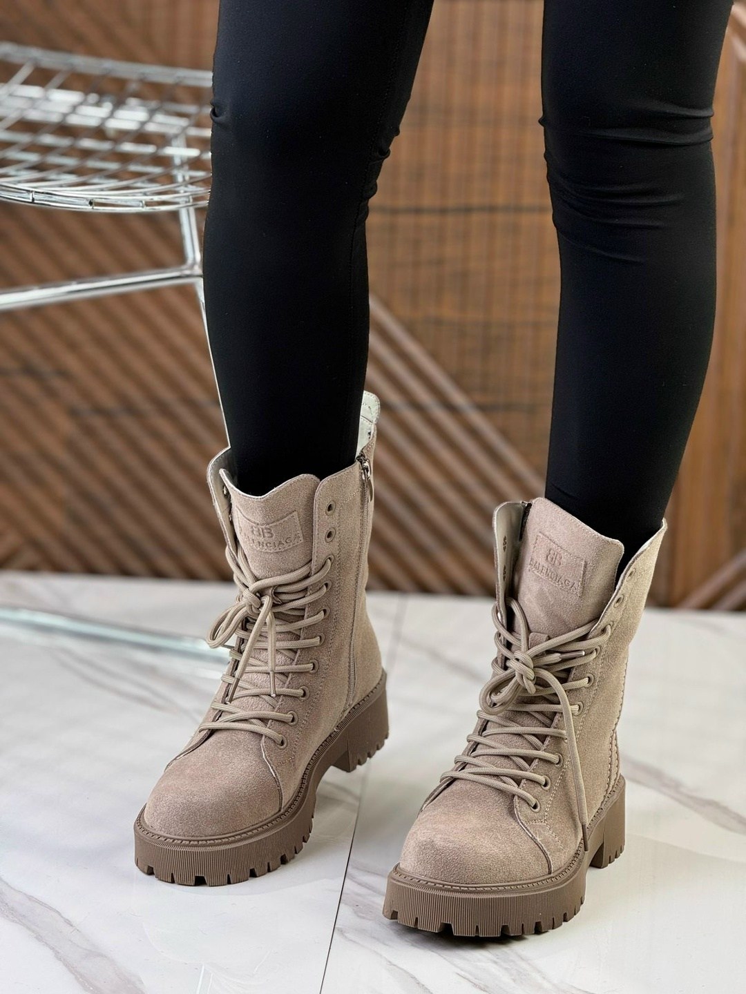 ботинки осенние с натуральным мехом balenciaga,ботинки balenciaga,ботинки осенние с натуральным мехом balenciaga balenciaga цвет бежевый,ботинки осенние с натуральным мехом balenciaga premiumshoes,бот