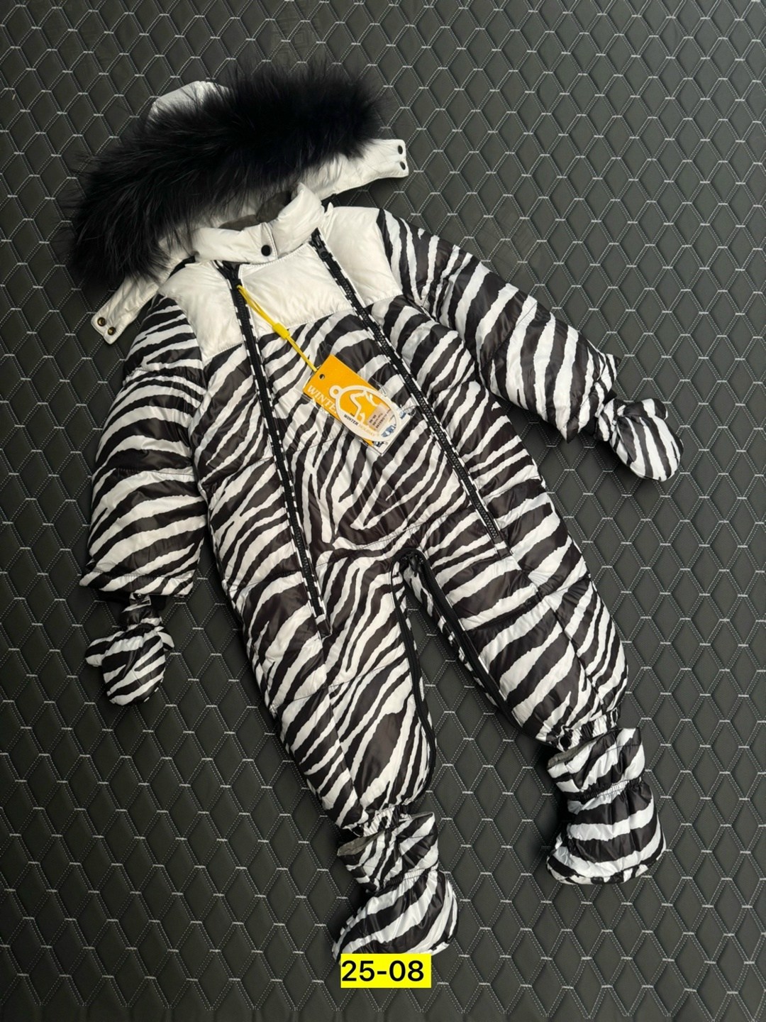комбинезон зимний lapland,комбинезон детский зимний lapland зебра,комбинезон зимний,manudieci комбинезон зебра,зимний комбинезон трансформер
