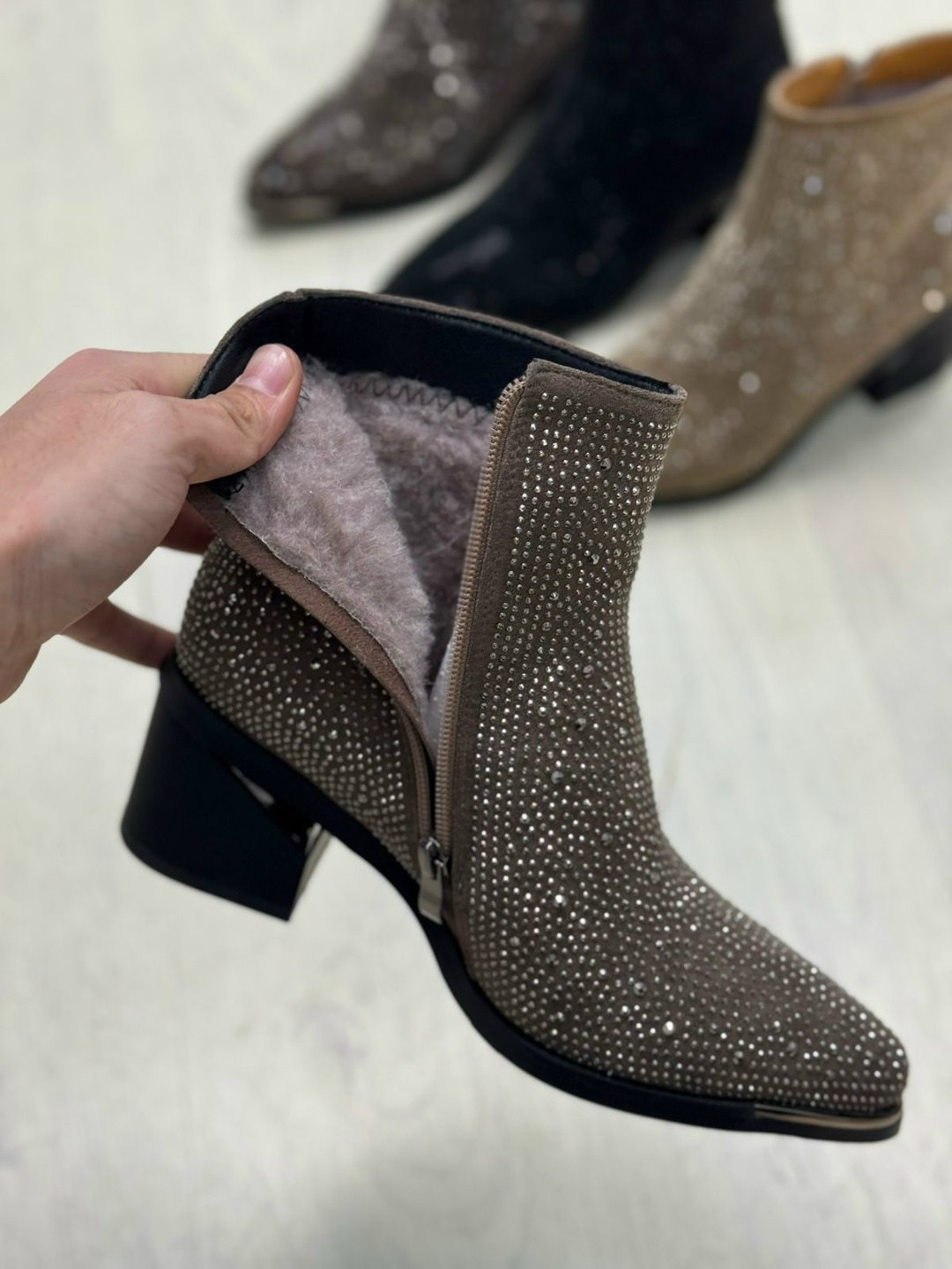 полусапожки женские со стразами, женская,ботильоны женские,,модные ботильоны