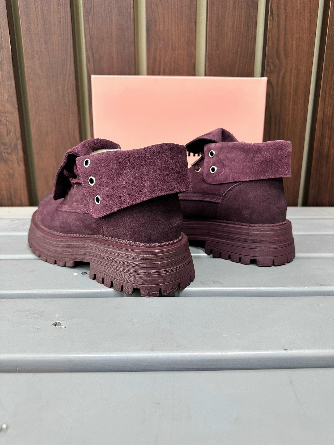 ботинки miu miu,ботинки женские miu miu,ботинки замшевые miu miu,ботинки miu miu шоколадные,ботинки зимние miu miu