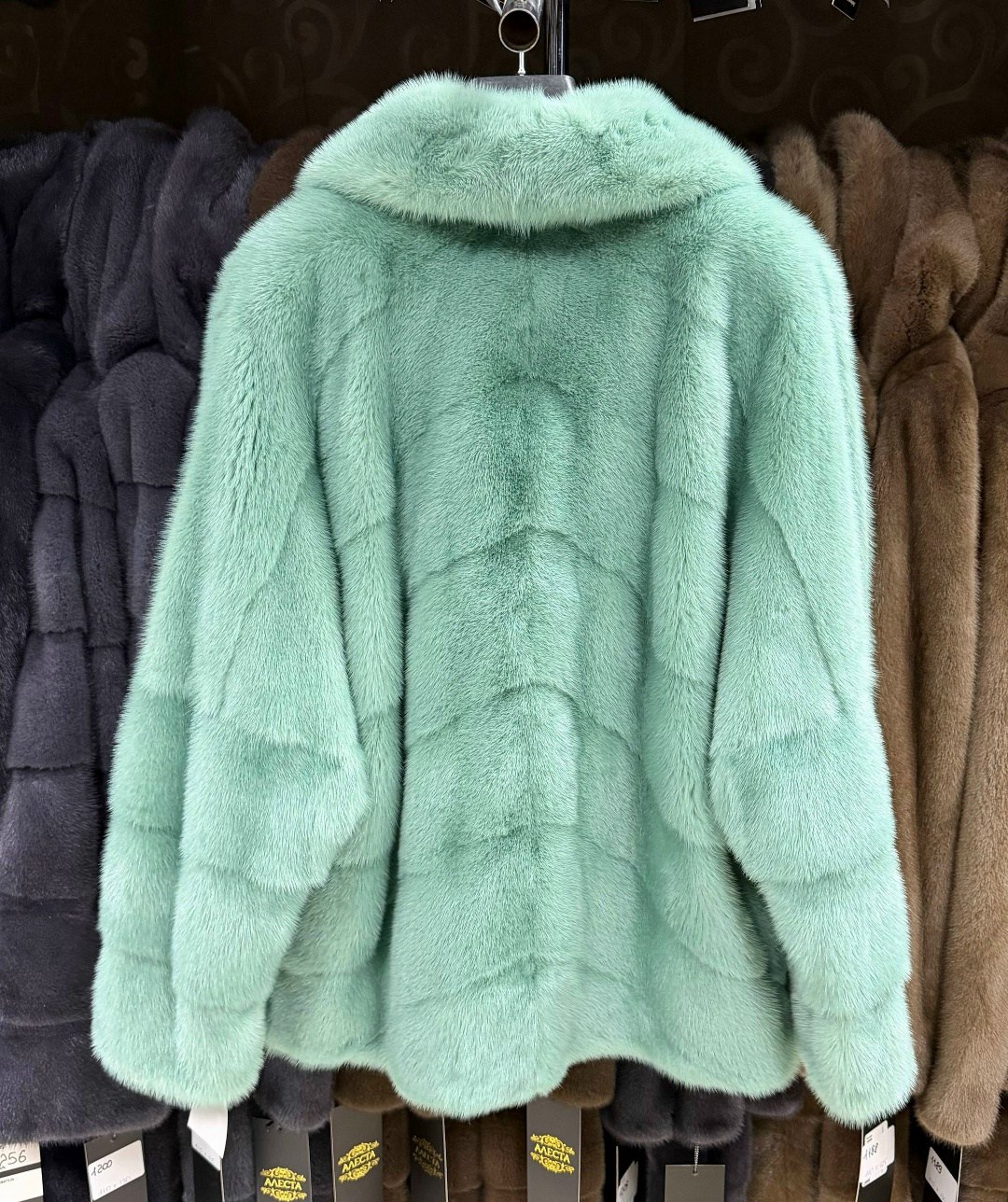 норковая шуба,женская норковая шуба,шуба из норки,шуба норковая зеленого цвета,шуба норка