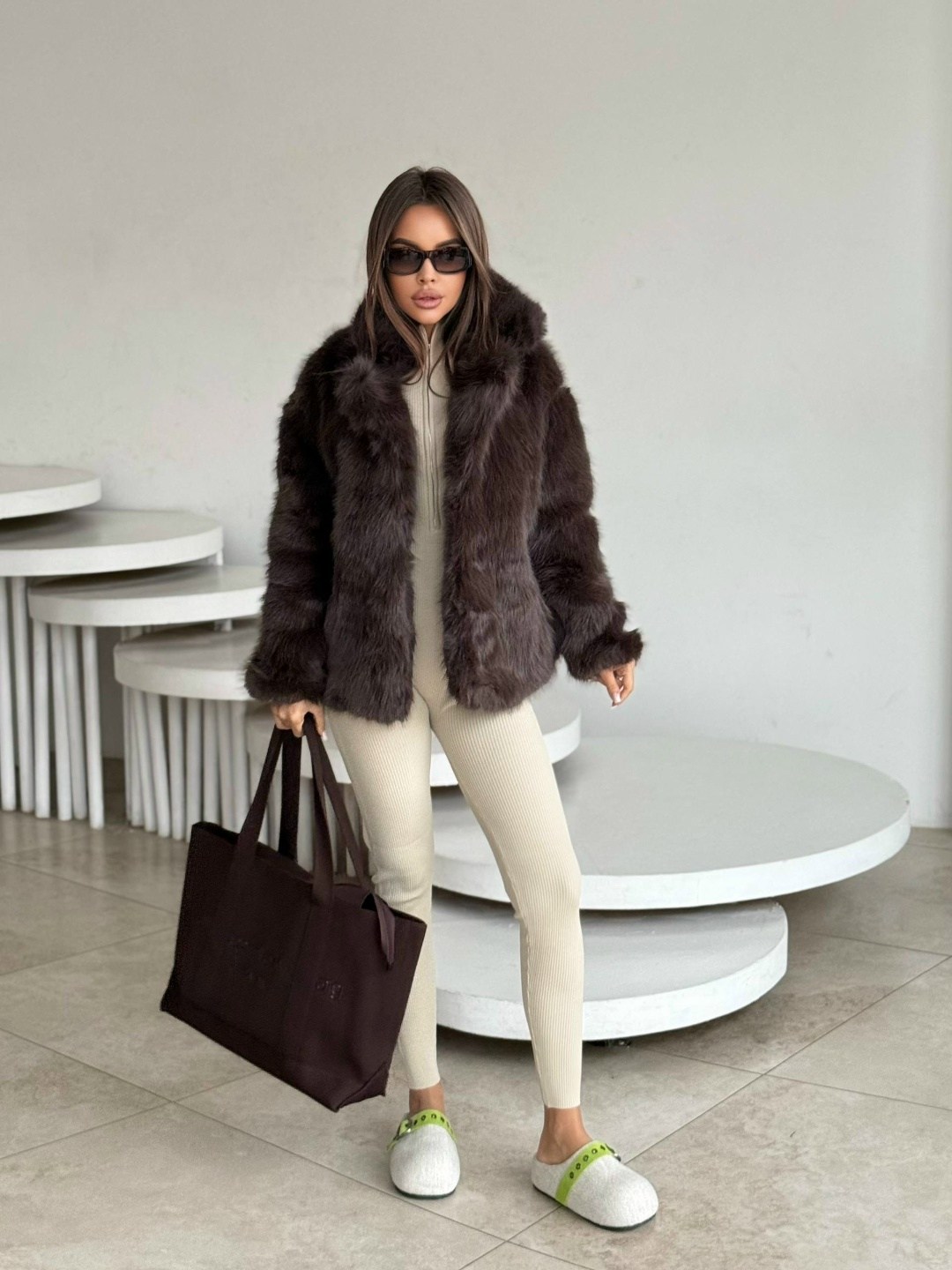 шуба искусственная,шуба,женская шуба,шуба из искусственного меха,шуба натуральная