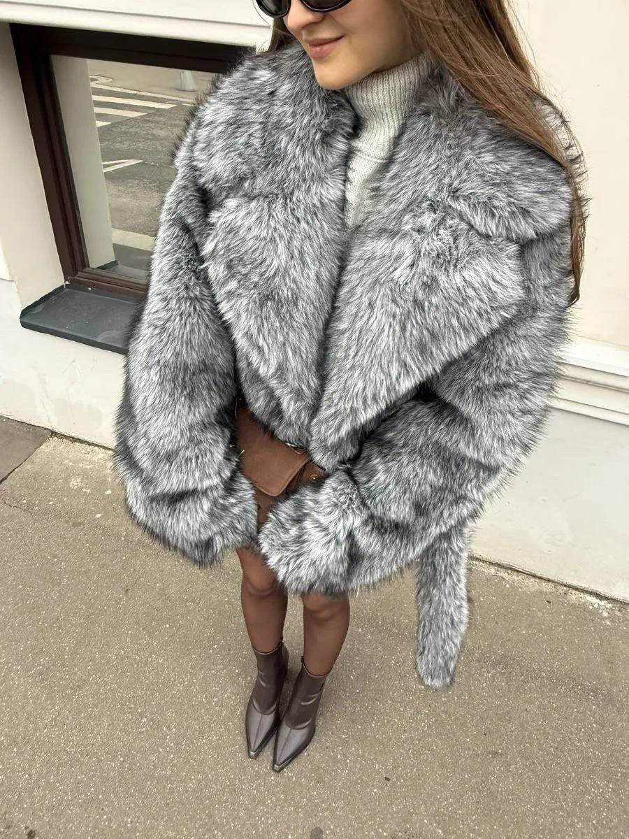 женская шуба,шуба из рыси,белая шуба,шуба искусственная,шубка