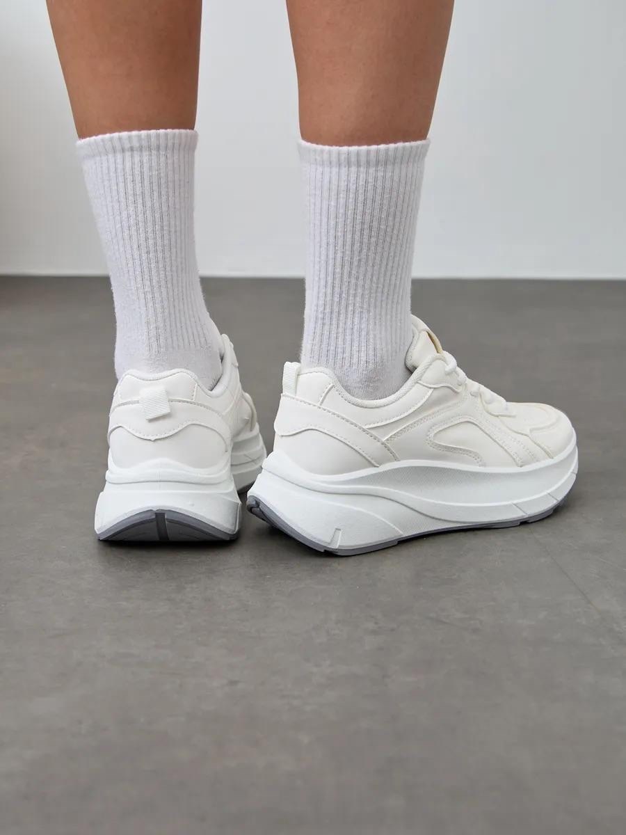 ,кроссовки женскиe,кроссовки для женщин,кроссовки эко,универсальные кроссовки