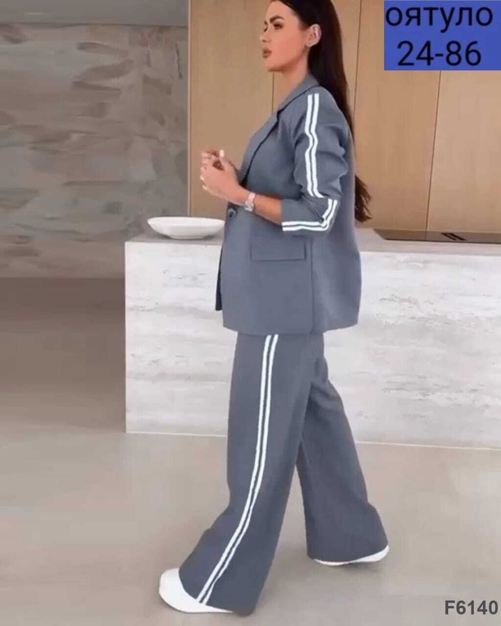 женский брючный костюм,женский брючный костюм двойка в стиле спортшик цвет серый,костюм женский двойка,костюм женский,костюм двойка в сером цвете