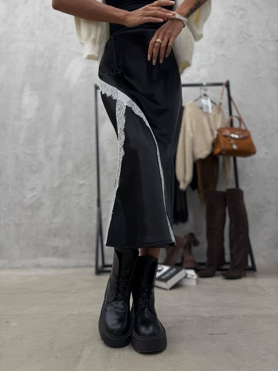 юбка атласная,атласная коричневая юбка,атласная юбка миди,юбка атласная макси,шелковая коричневая юбка