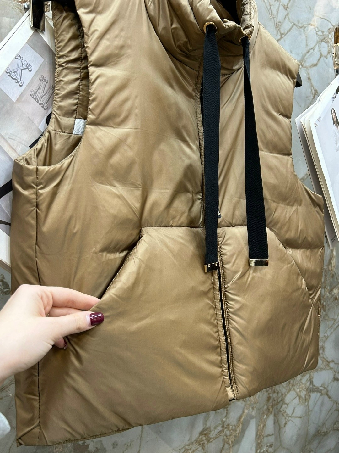 теплый жилет,пуховой жилет,женский жилет,жилет,женские жилетки