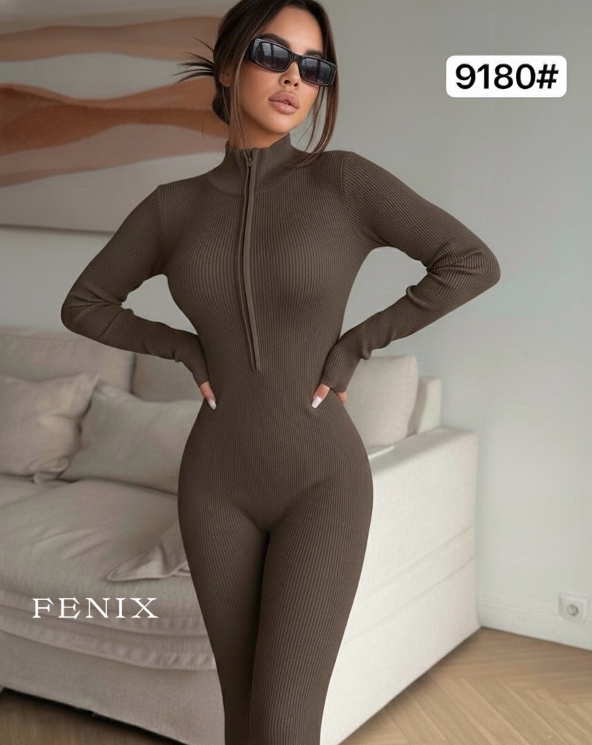 брючный комбинезон,комбинезон женский,комбинезон,модный комбинезон,женский спортивный комбинезон на молнии