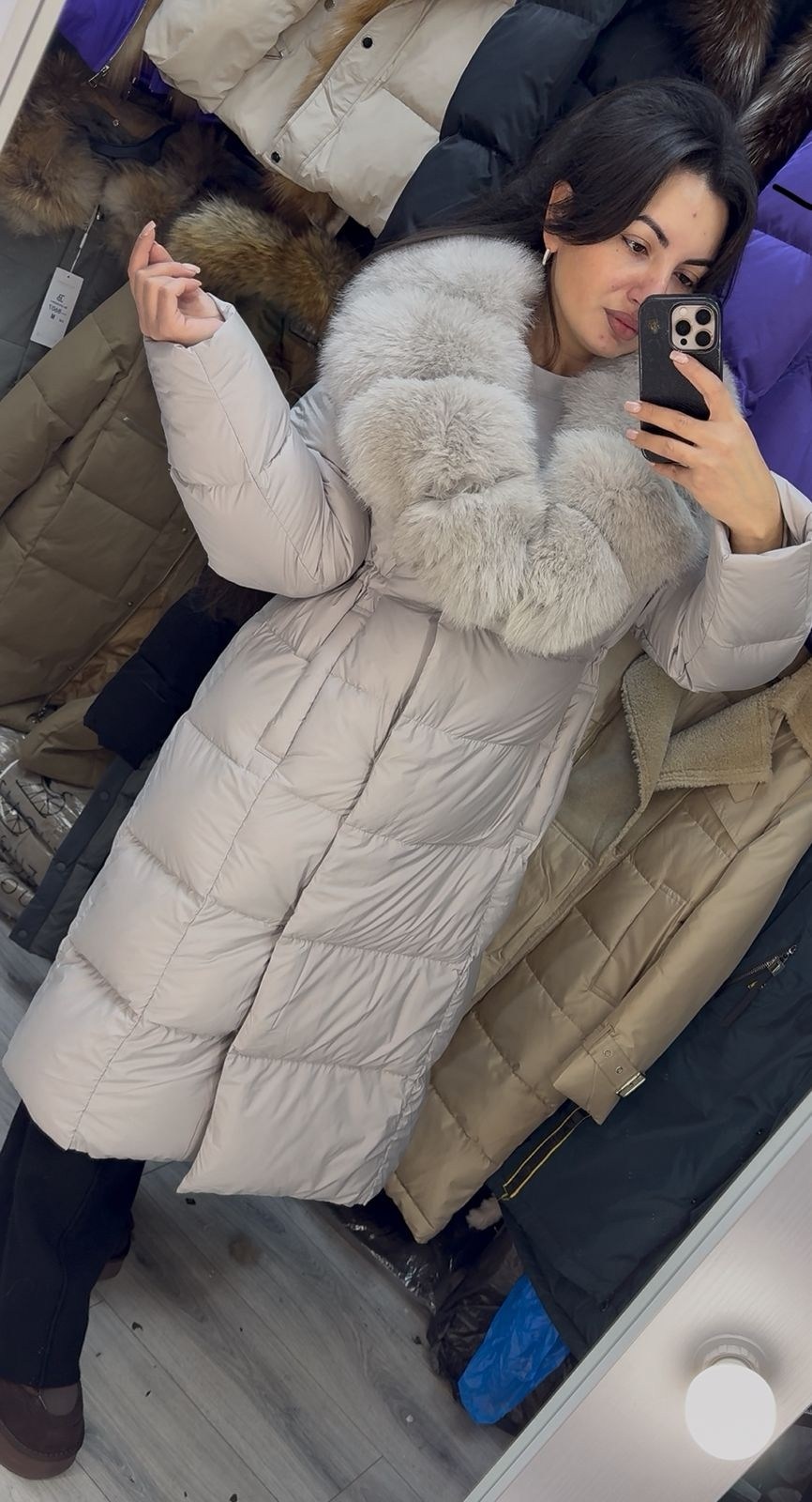 женский пуховик с натуральным мехом,пуховик с мехом,пуховик с натуральным мехом,пуховик женский,пуховик