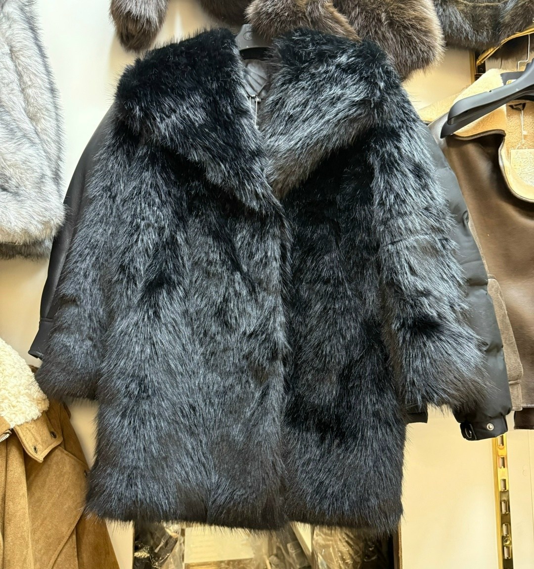 куртка с мехом,пальто с мехом,меховая куртка,куртка кожаная с мехом,пуховики с мехом