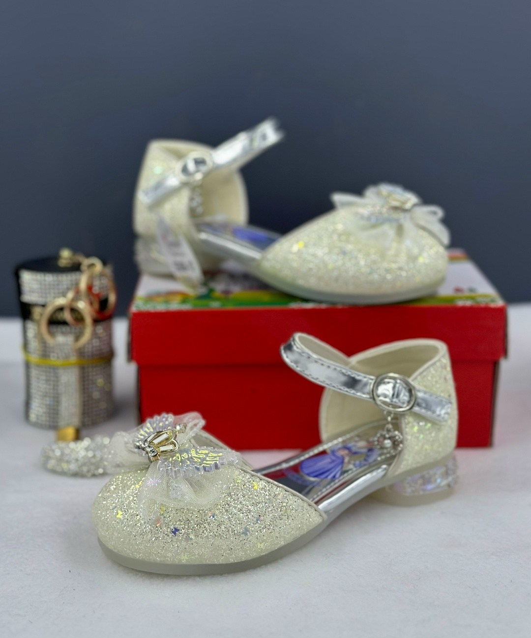туфли для принцессы,детские туфли для девочек,нарядные туфли для девочек,туфли для девочек,туфли детские нарядные