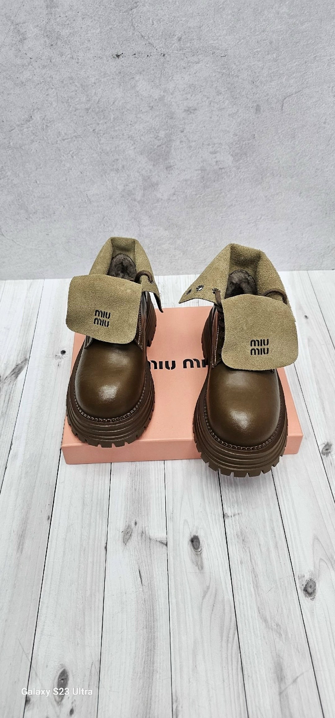 ,ботинки miu miu,ботинки замшевые miu miu,ботинки миу миу,ботинки женские miu miu зимние