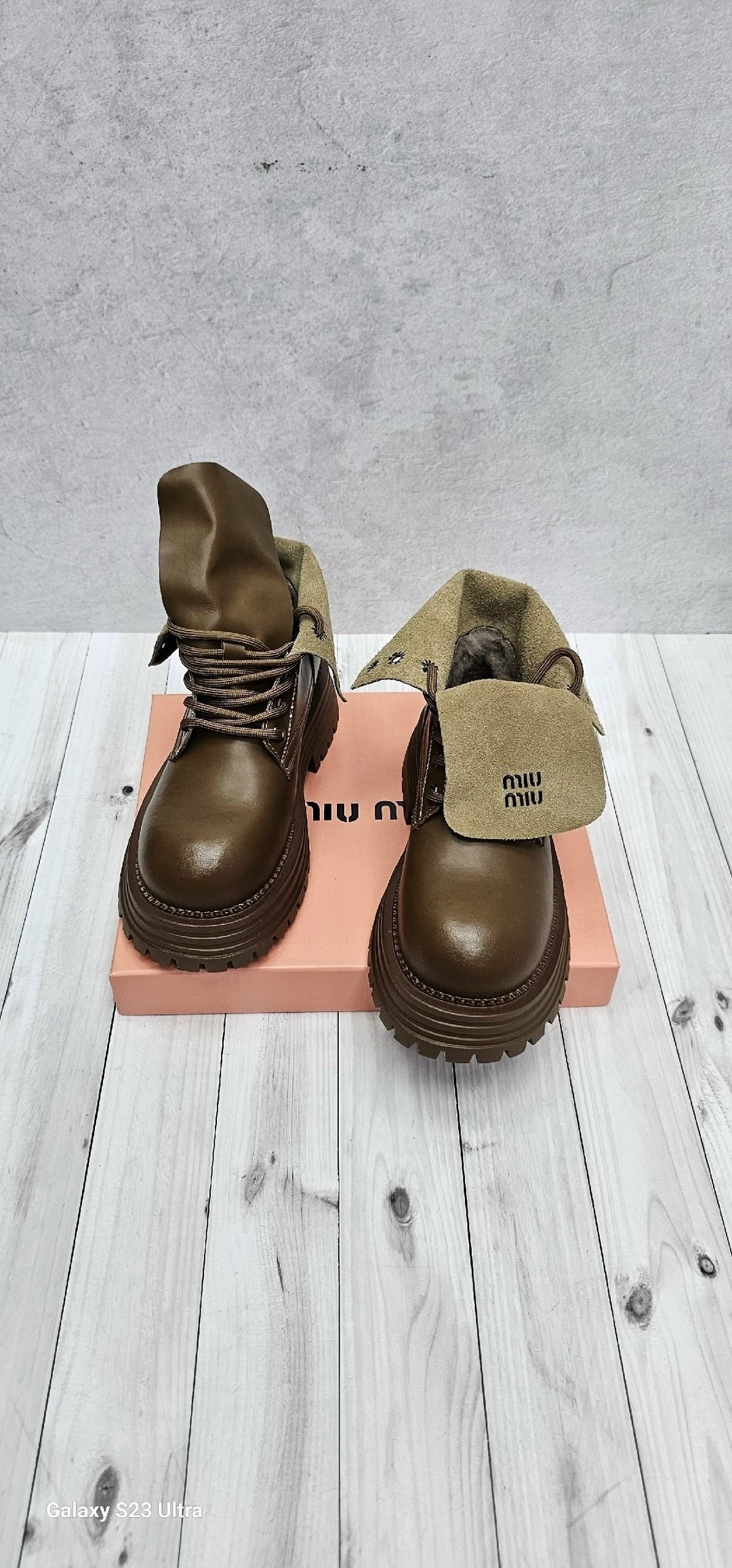 ,ботинки miu miu,ботинки замшевые miu miu,ботинки миу миу,ботинки женские miu miu зимние