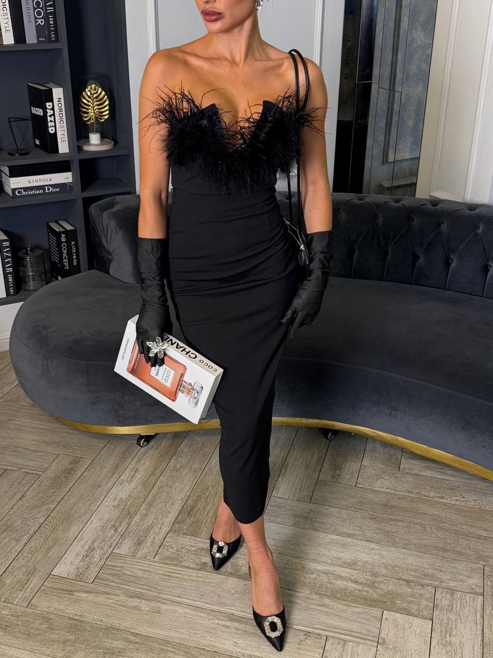 платье с перьями,вечернее платье с перьями,платье стильное,женское вечернее платье,вечернее платье