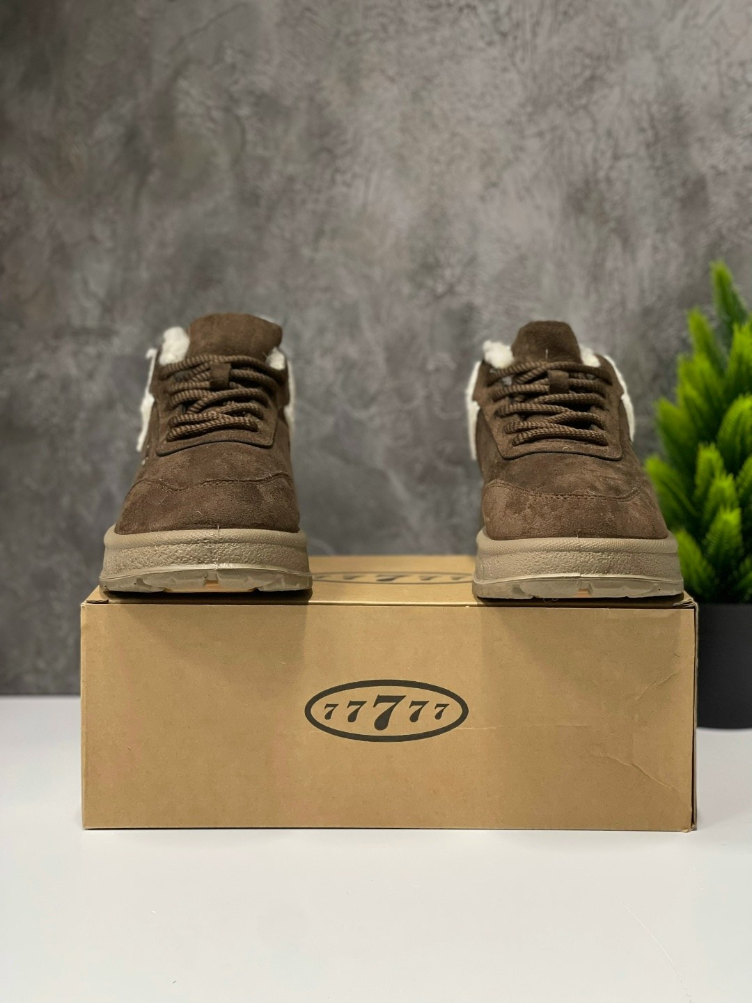 угги зимние с мехом на платформы,кроссовки зимние женские ugg,,зимние кроссовки ugg,зимние кеды ugg женские