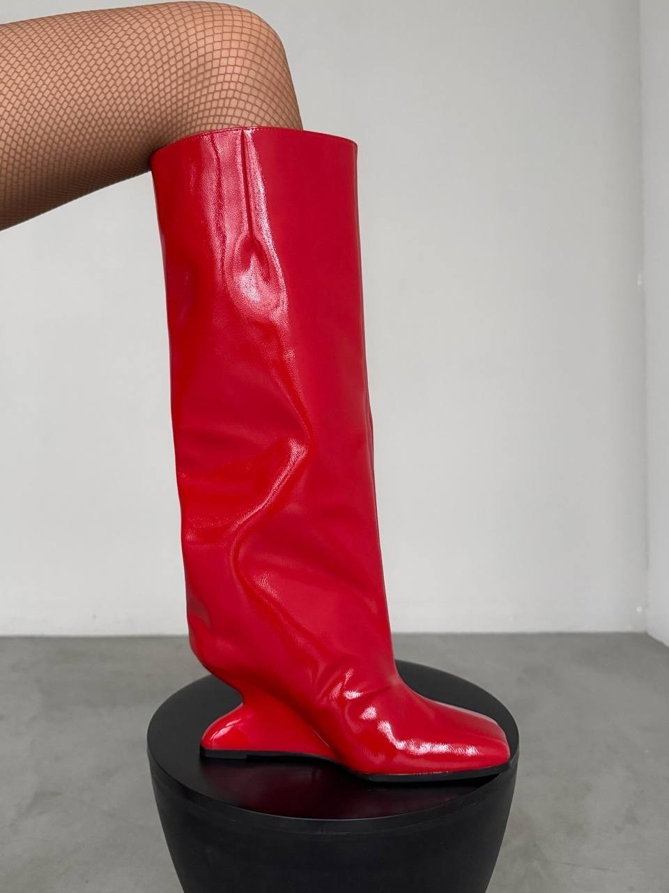 сапоги,сапоги на каблуке,сапоги демисезонные,женские сапоги,сапоги трубы на каблуке