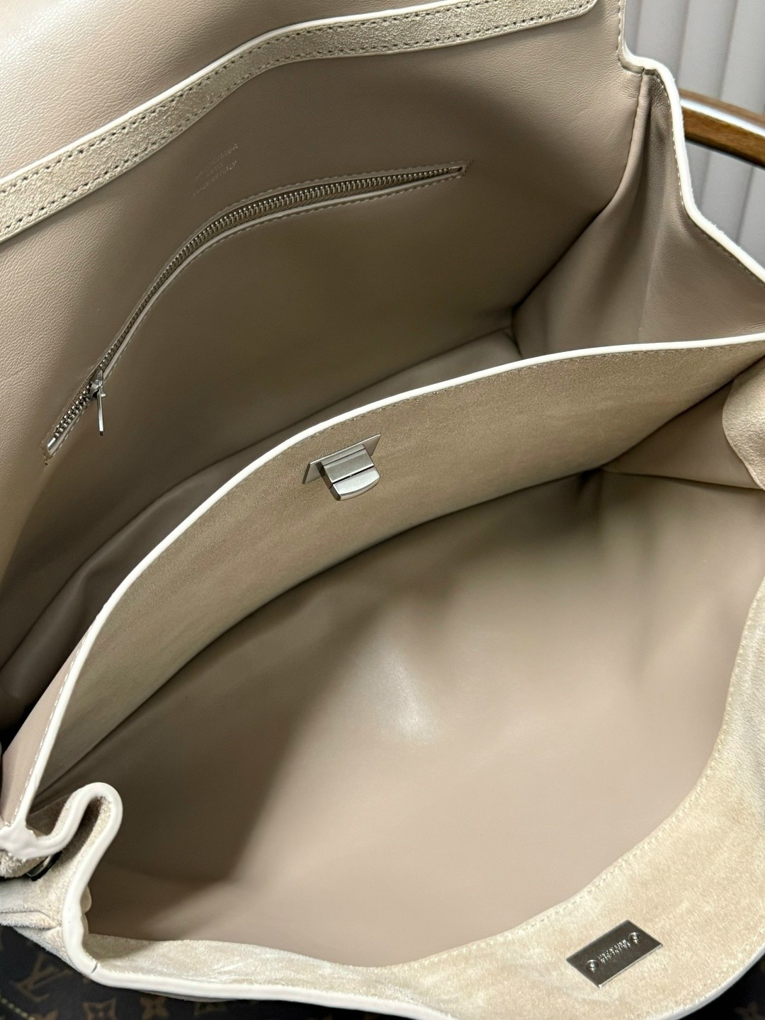 замшевая сумка,сумка женская тоут замша натуральная,сумка из натуральной замши,замшевая женская сумка,сумка женская