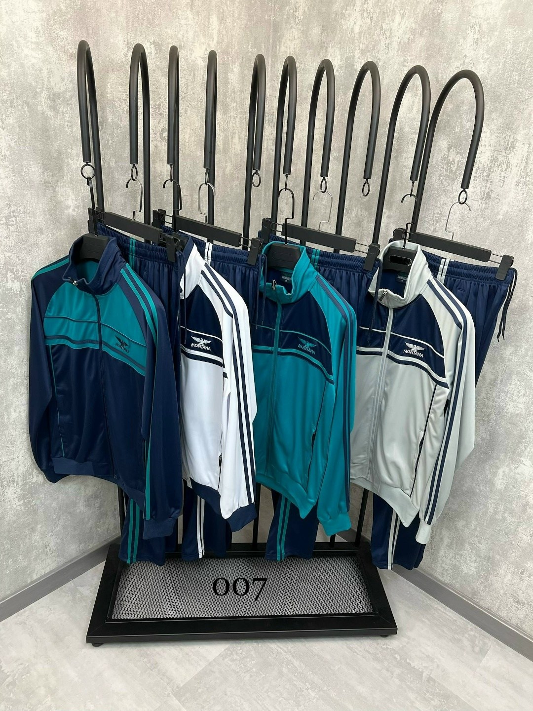 спортивный костюм адидас,спортивный костюм adidas из 90-х "шустер",спортивный костюм adidas,спортивные костюмы адидас мужские,спортивный костюм adidas originals