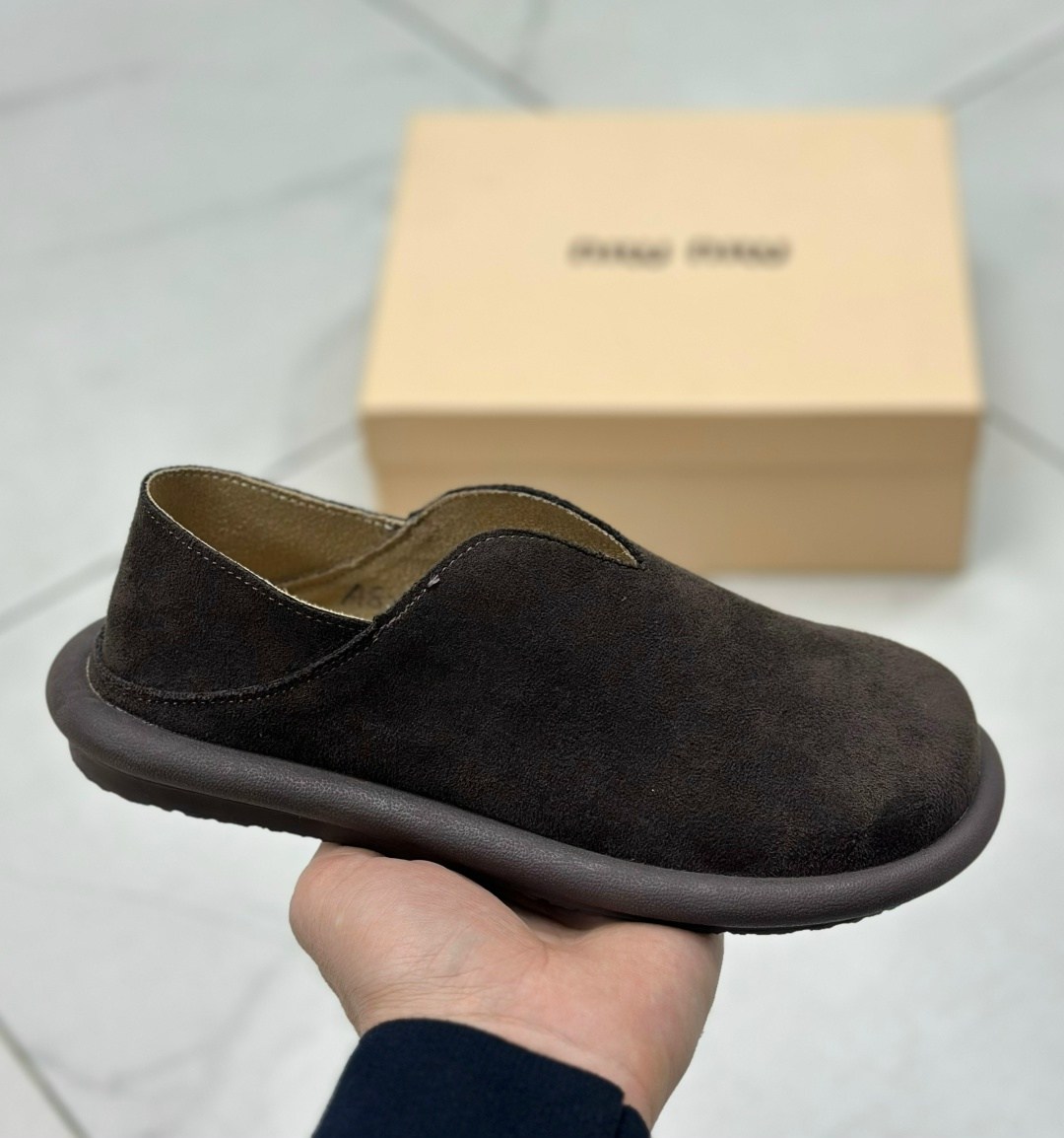 ,женская ,туфли на плоской подошве,туфли на плоской подошве из натуральной кожи,туфли повседневные