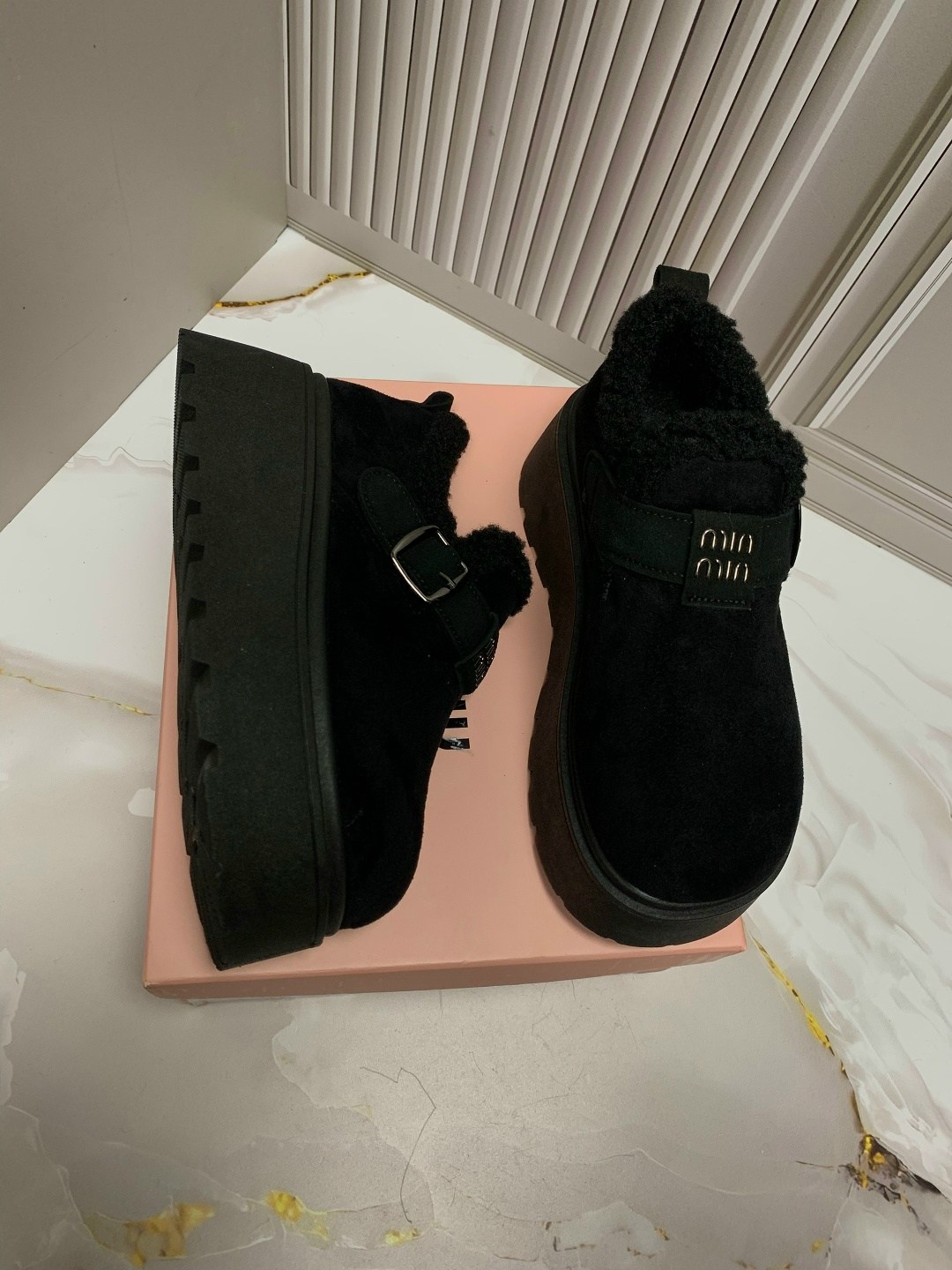 повседневная женская  лоферы с меховыми сабо на платформе круглым носком,,лоферы на платформе,женские лоферы на платформе,женская