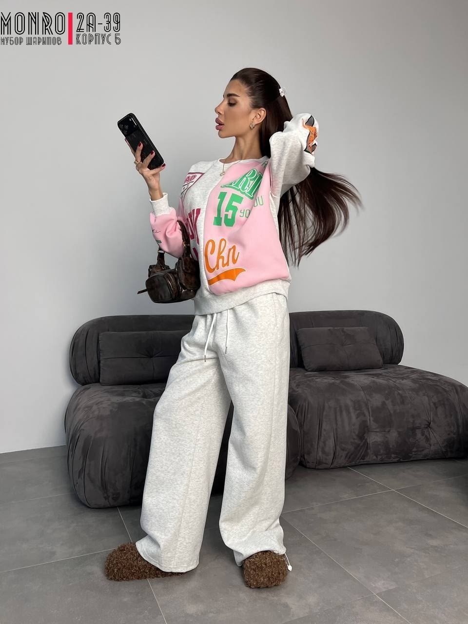спортивный костюм свитшот,костюм спортивный женский,спортивный костюм свитшот оверс,спортивный костюм,костюм женский miu miu олимпийка и брюки