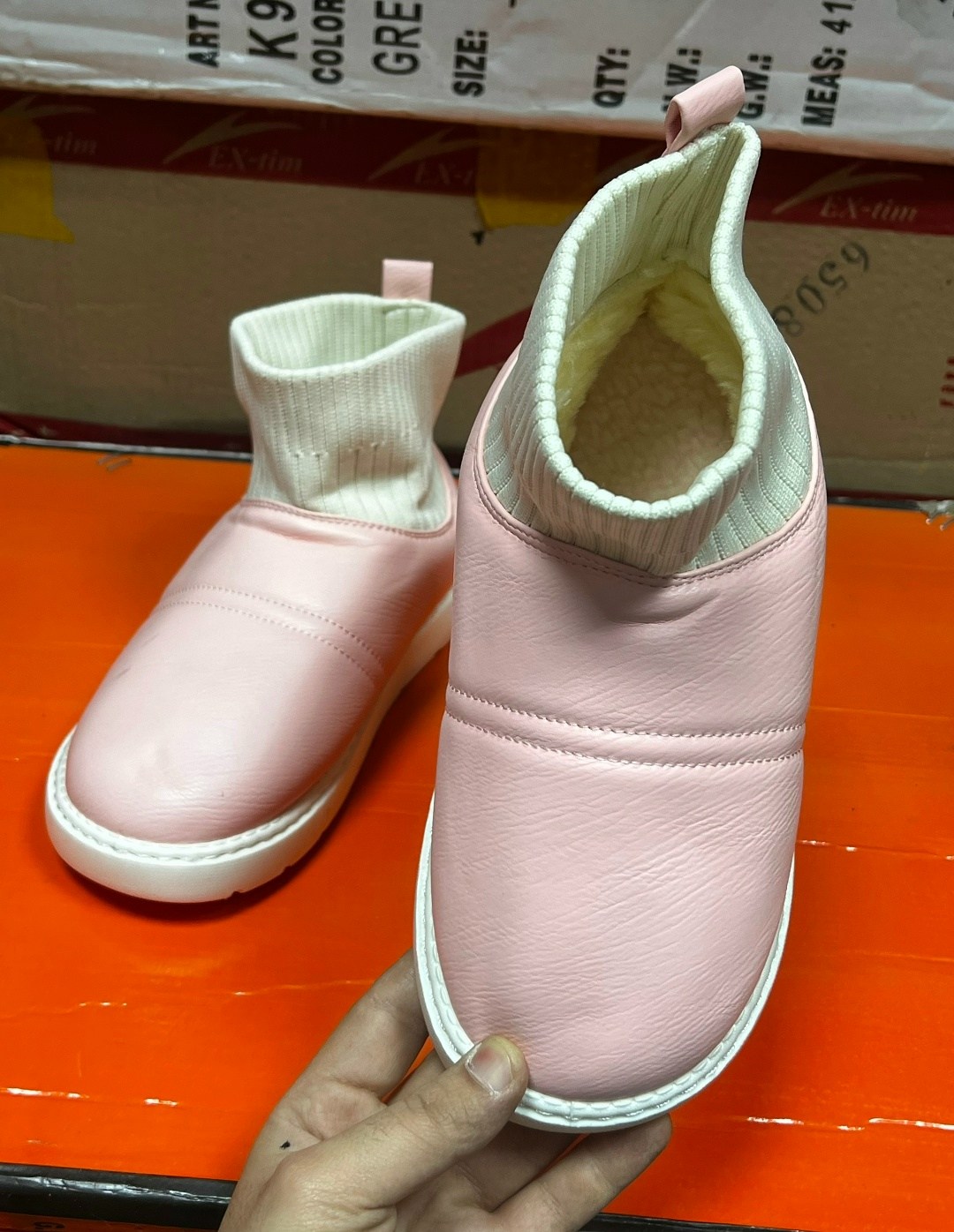 ,угги женские,теплая ,обуви,женская  зимняя