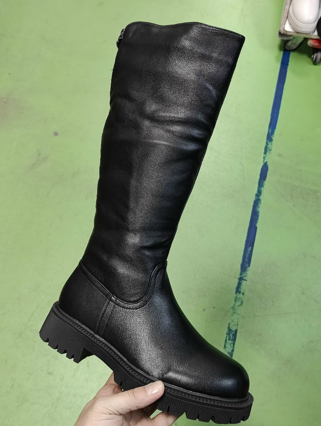 женские зимние сапоги,,сапоги зимние,сапоги,женские сапоги